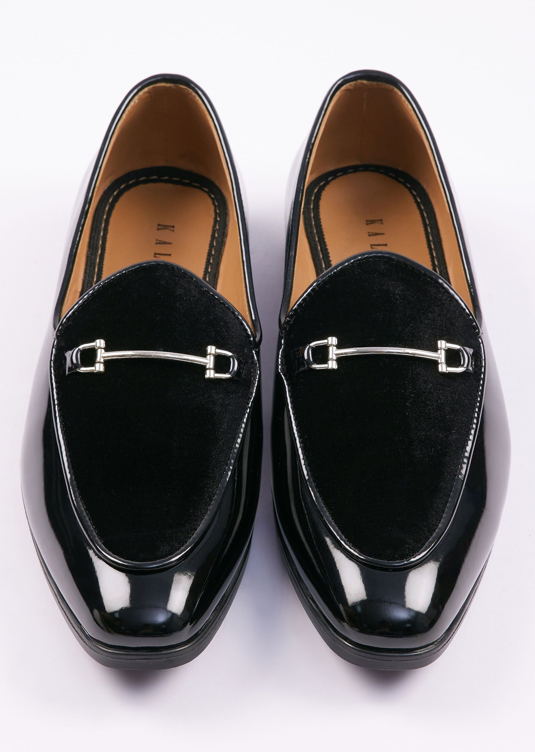 black_velvet_juttis_for_men-sg250564_2_2ee972d6-5862-4cf9-94ae-2dbe7707d1b9.jpg