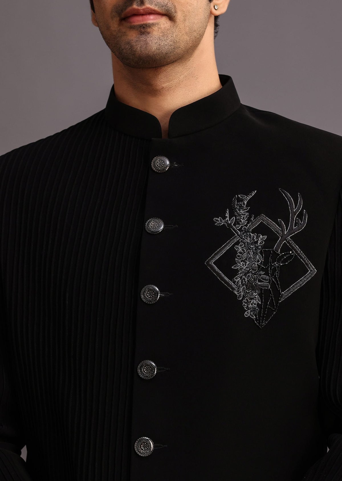 black_zardosi_embroidered_indowestern_trouser_suit-sg250780_5_21842373-aed9-4a9c-be6b-892419a2d9d7.jpg