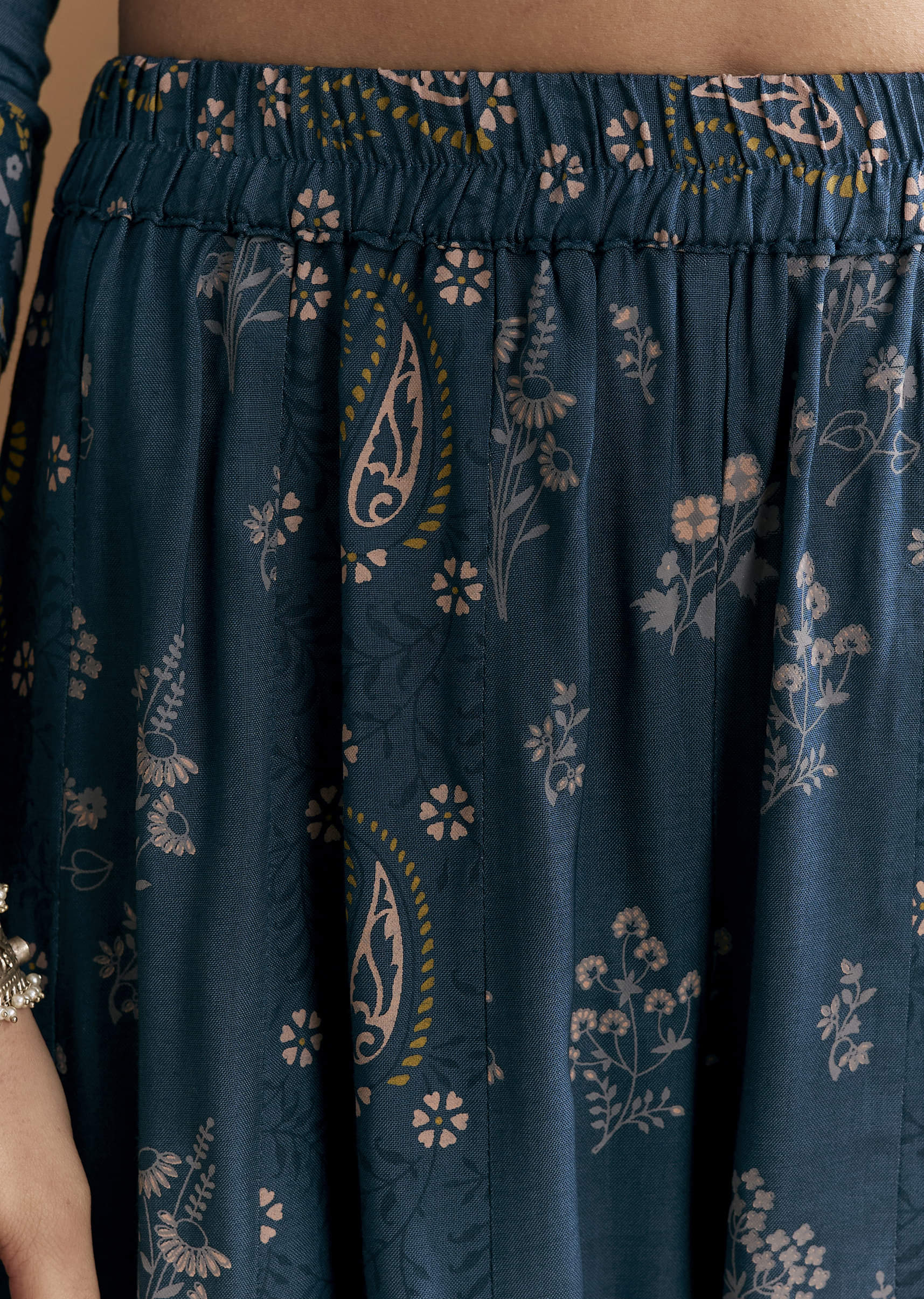 blue-cotton-embroidered-anarkali-suit-with-floral-and-paisley-print-6.jpg
