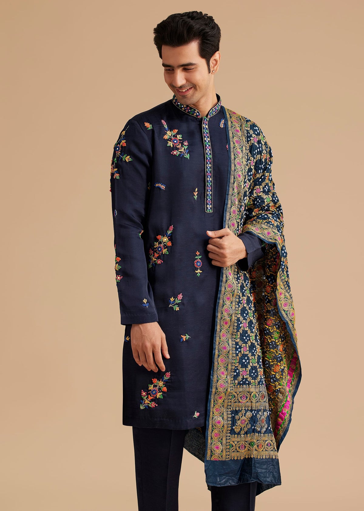 blue-embroidered-kurta-set-with-dupatta-sg246328-3_1_6b9dd25c-1128-4cb3-b4e6-55b239b3b932.jpg