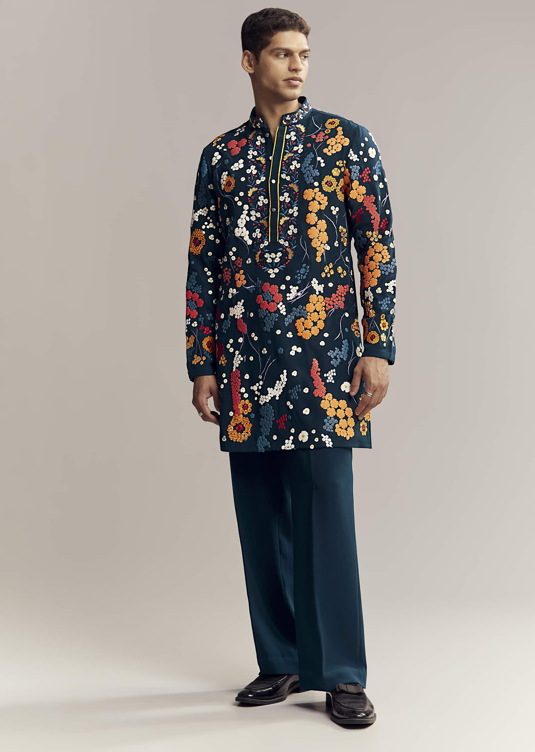 blue-kurta-set-for-men-with-patchwork-sg350176-3.jpg