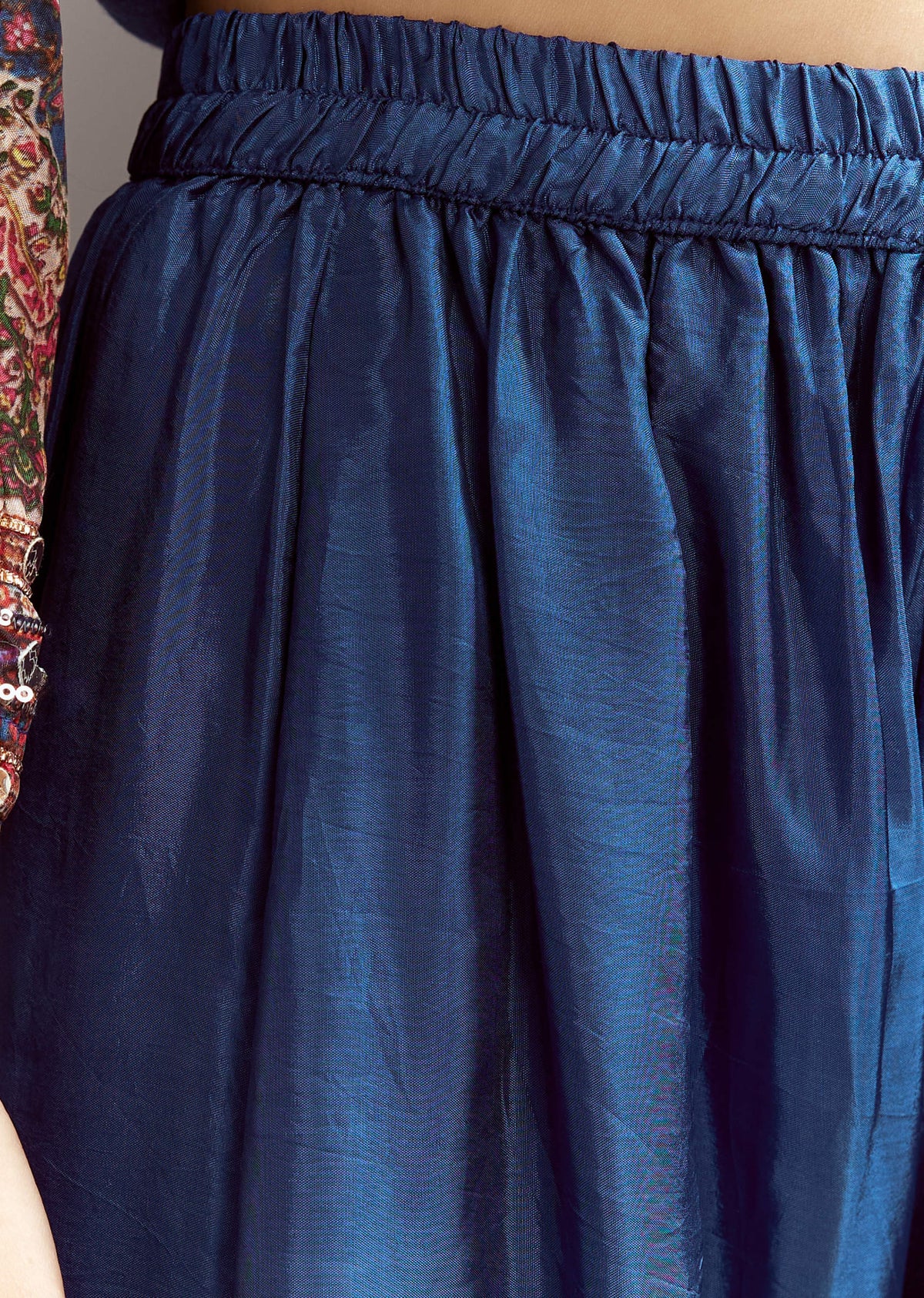 blue-printed-gotta-lace-sequin-kurta-set-with-floral-print-dupatta-sg313698-6.jpg