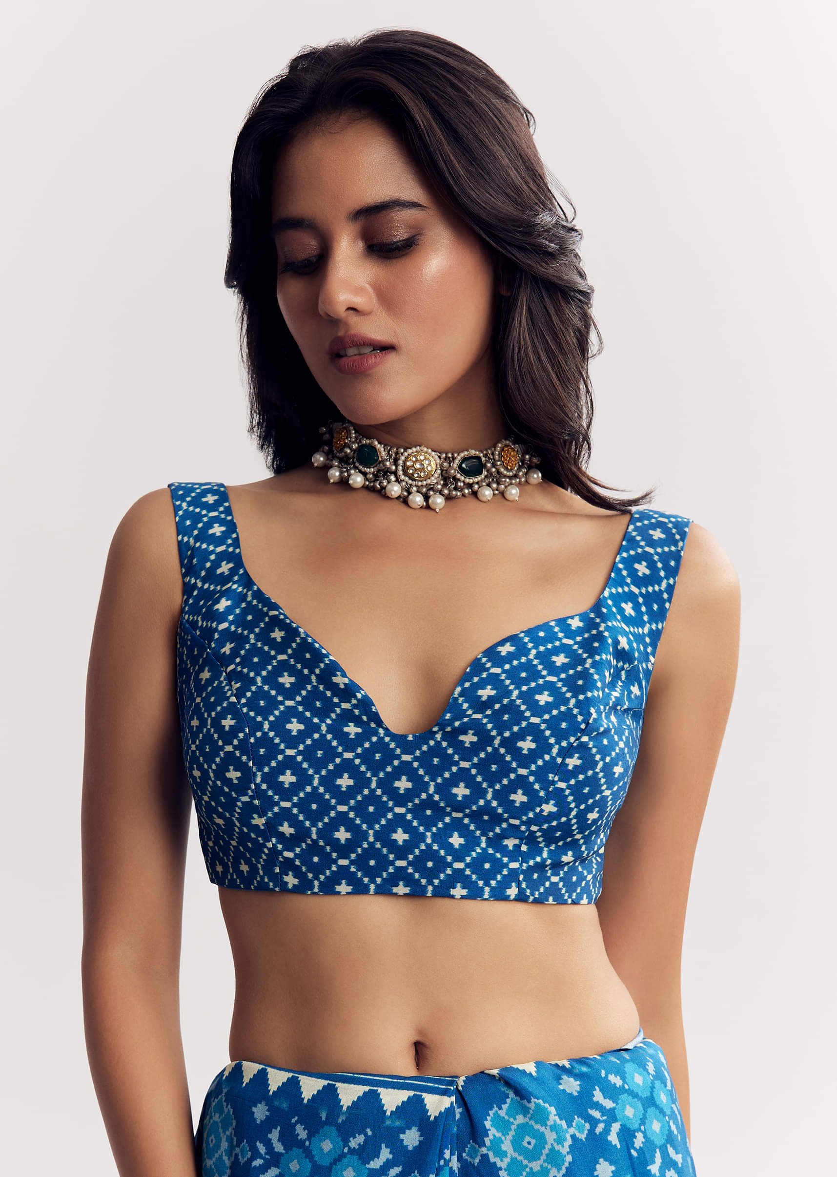 blue-satin-ikat-printed-saree-with-gota-and-mirror-embroidery-sg316261-7_90182a94-d8b6-48a2-ae9e-c85267b4c082.jpg