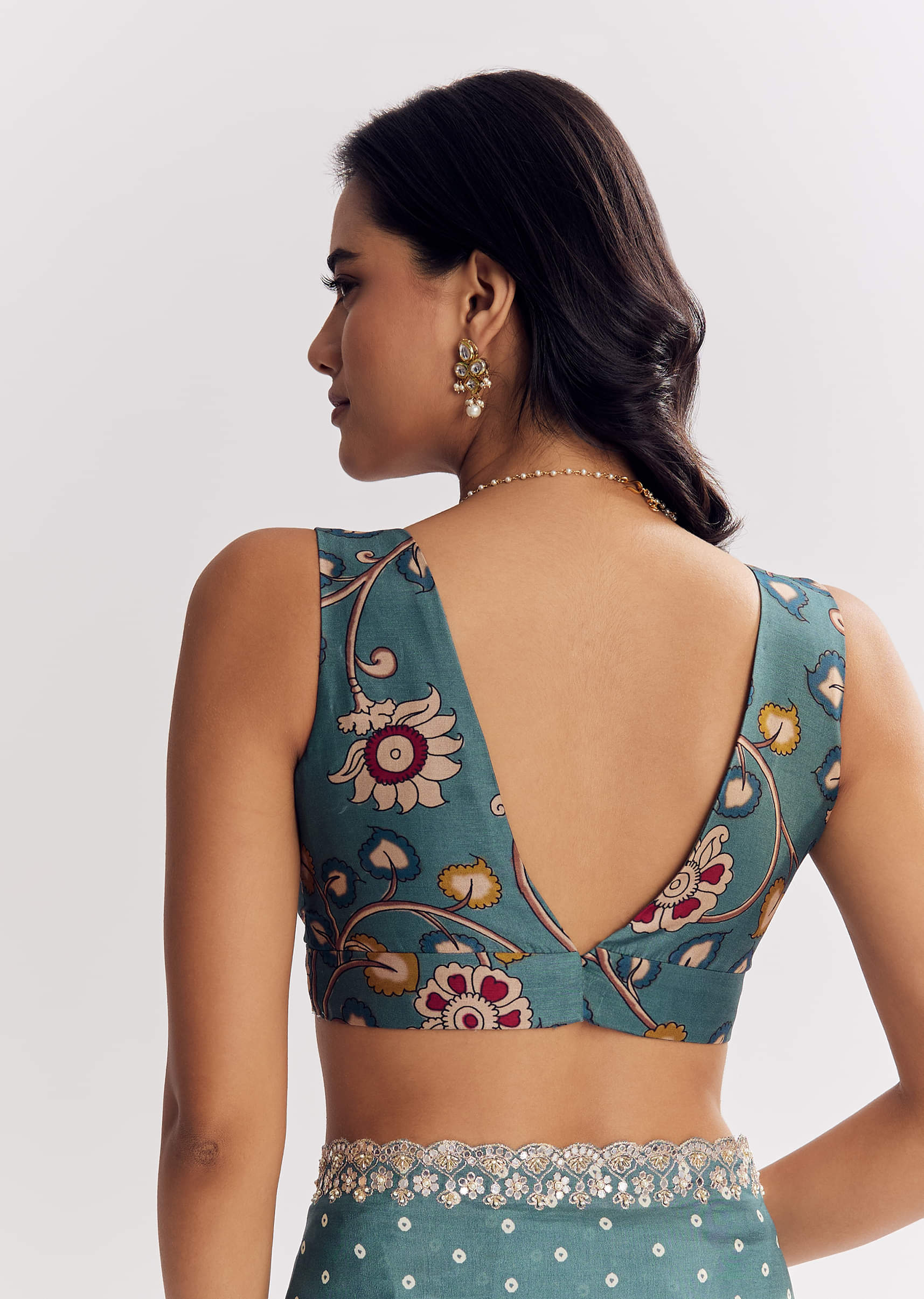 blue-shaded-muslin-printed-saree-with-mirror-gota-zari-and-sequins-sg316225-8_9db7044b-9e1f-4e54-8988-d95ccb6bdcb1.jpg