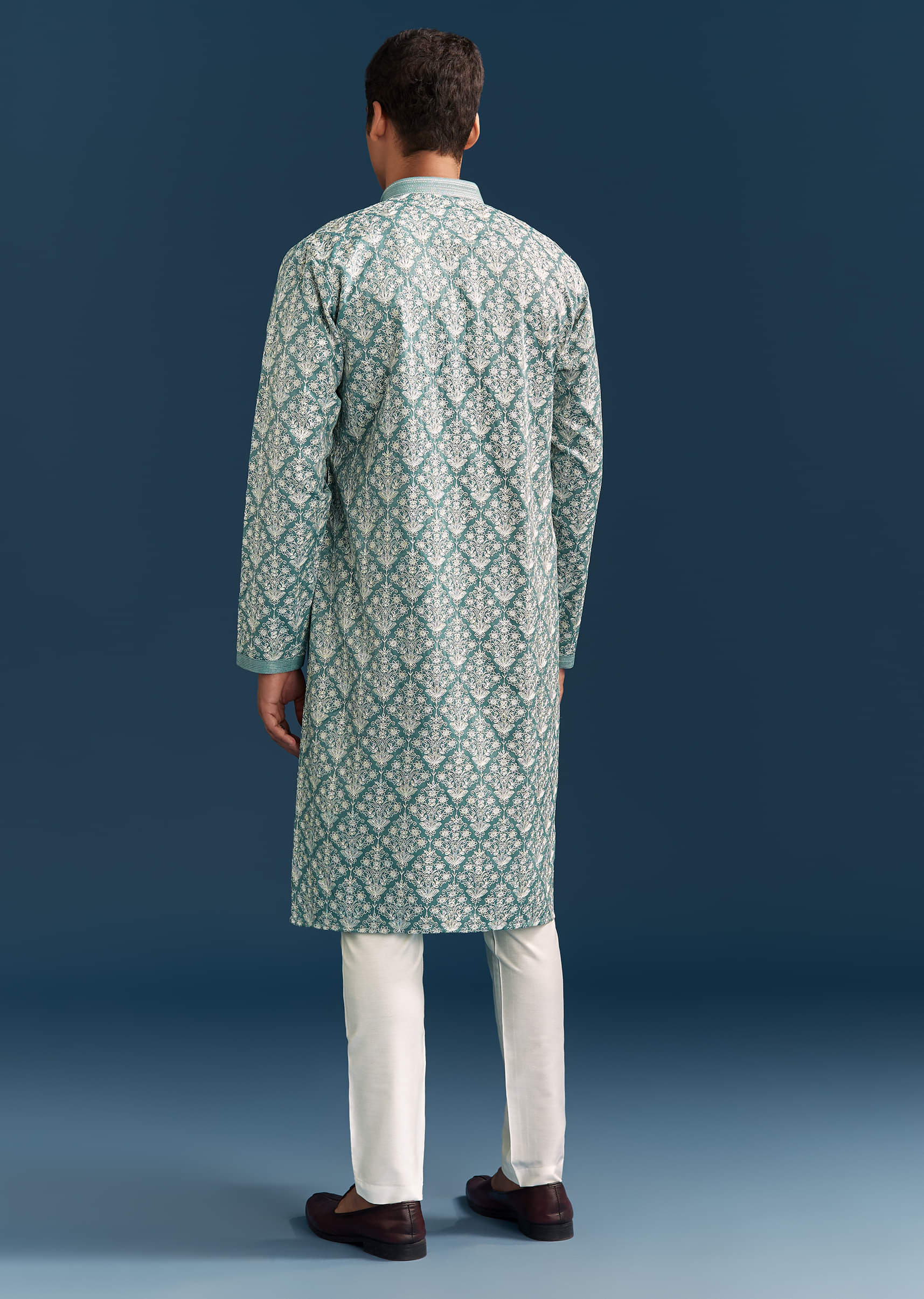 blue-silk-printed-kurta-set-for-men-with-thread-work-sg330014-5.jpg