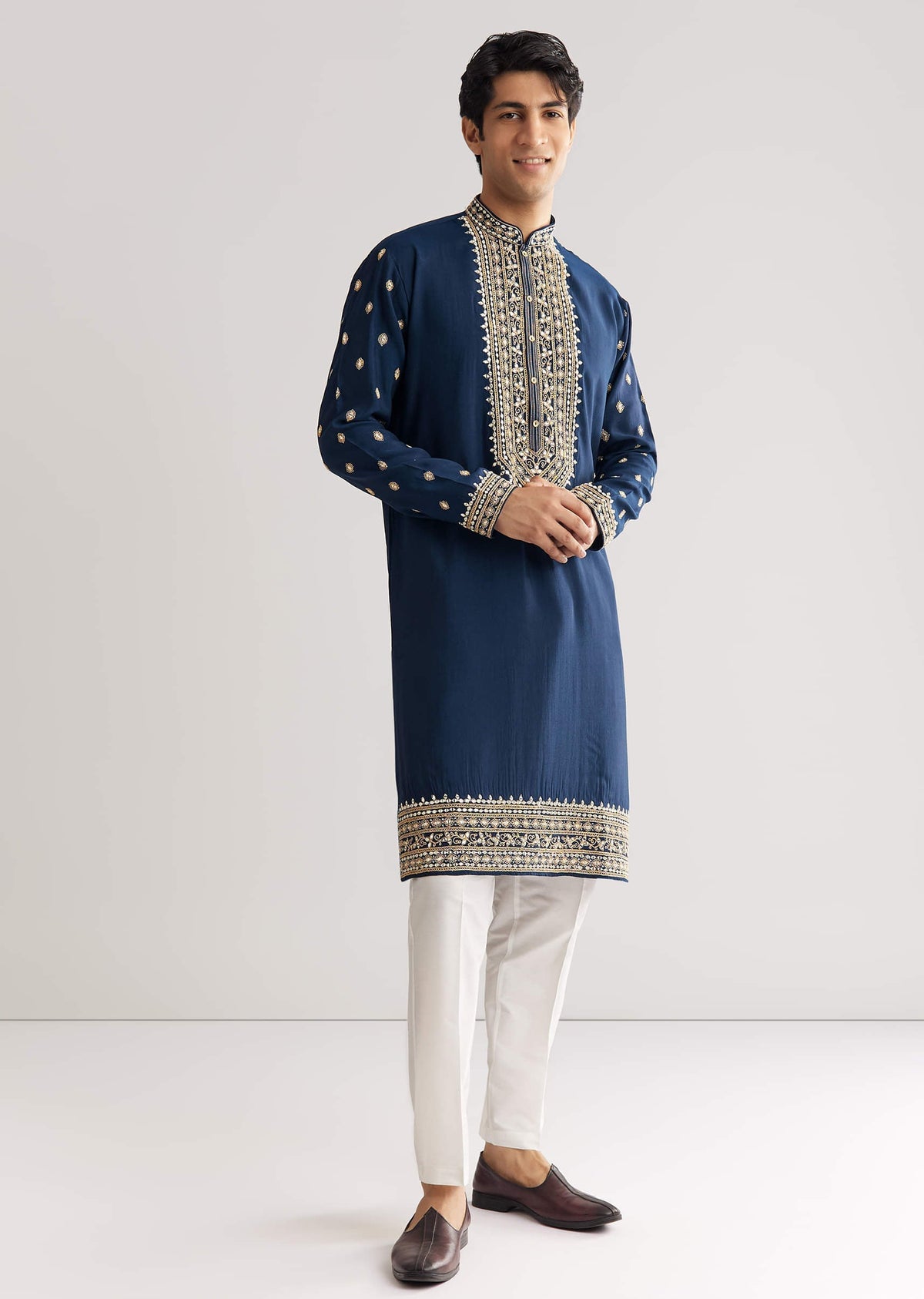 blue-silk-yoke-embroidered-kurta-set-with-gotta-and-resham-work-sg309065-2_1_152f5691-b5a7-4073-a330-8fcb38a6dbaf.jpg