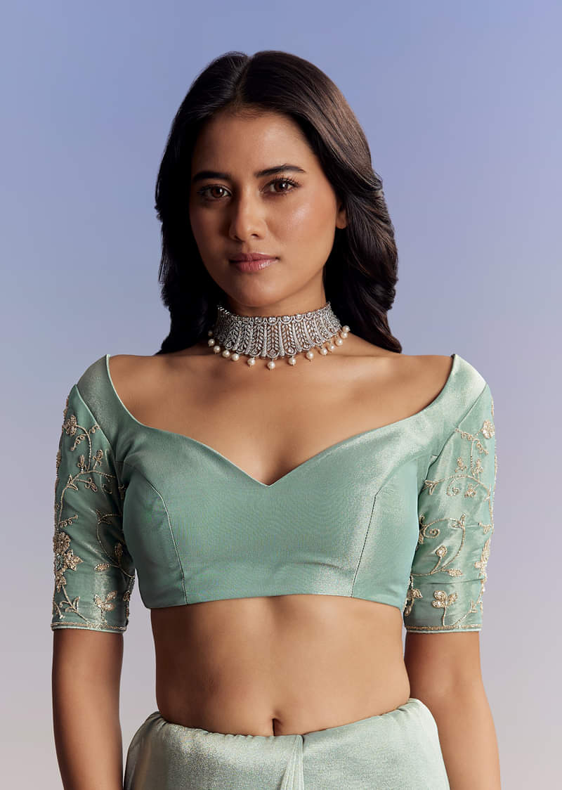 blue-tissue-saree-with-cutdana-sequins-and-beads-hand-embroidery-sg317879-7_af691824-e803-4100-8908-c2b7670779fb.jpg