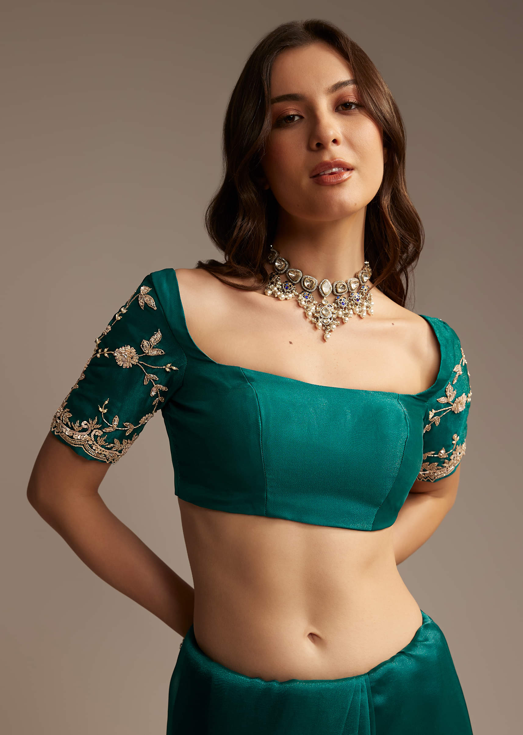 blue-tissue-saree-with-heavy-floral-jaal-embroidery-sg319011-7.jpg