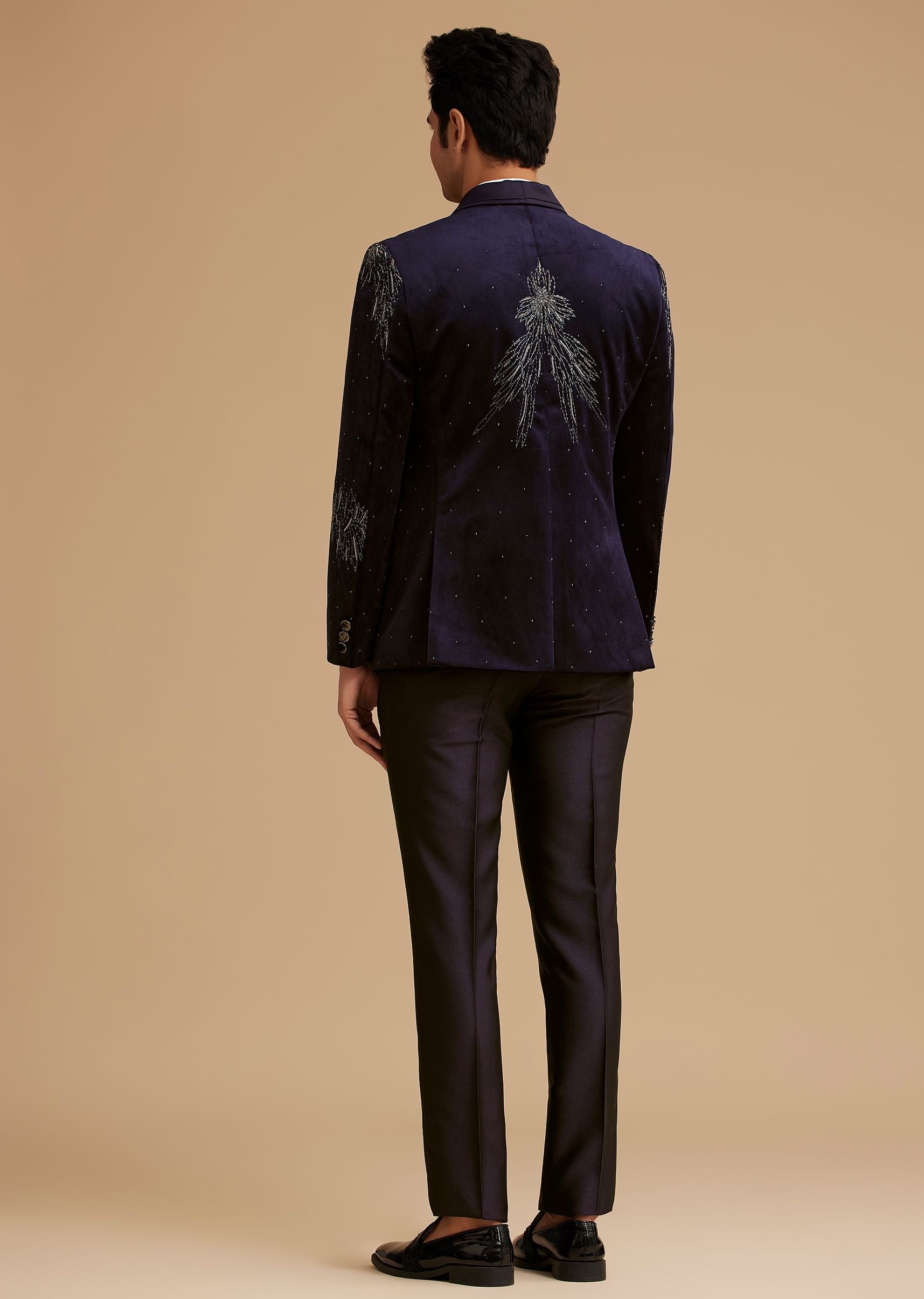 blue-velvet-tuxedo-with-stone-and-cut-dana-work-sg248476-6_1_882a9497-cce9-4a4a-a853-6983dc7c4e8b.jpg