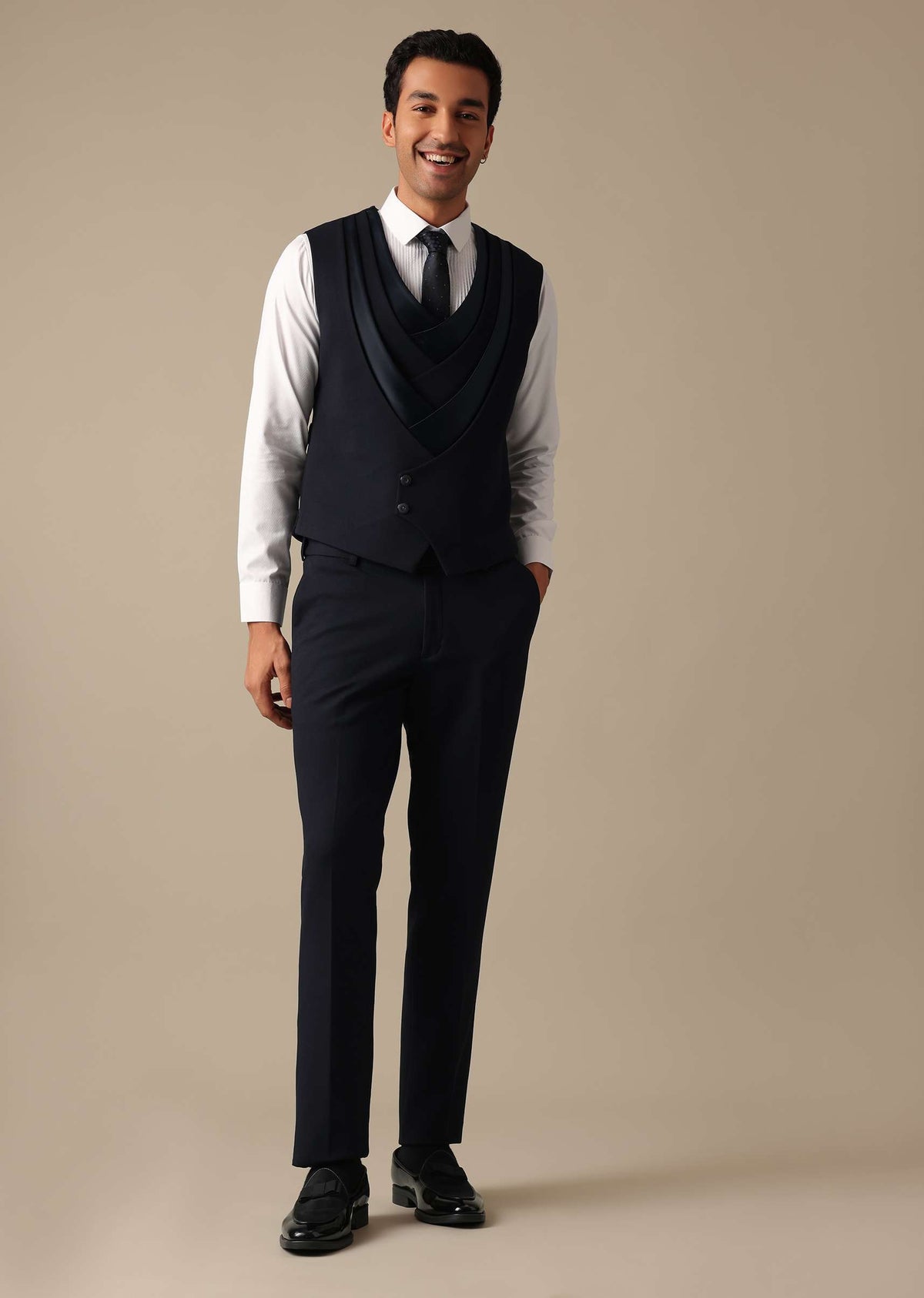 blue_blazer_and_pant_set_with_criss-sg171530_8_e1d5b374-f157-4720-b404-025a0dd519d2.jpg