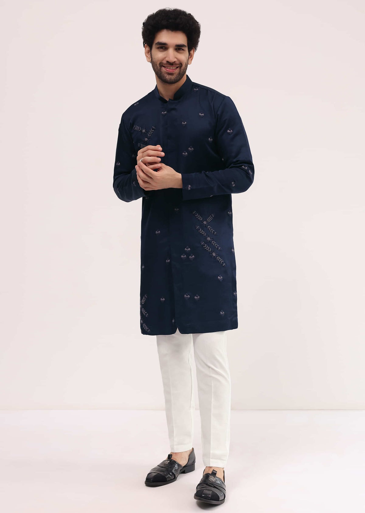 blue_bud_embroidered_silk_kurta_set_for_men-sg229006_7_b3dee7b5-3b57-4ff2-a5a5-cb133692a79b.jpg