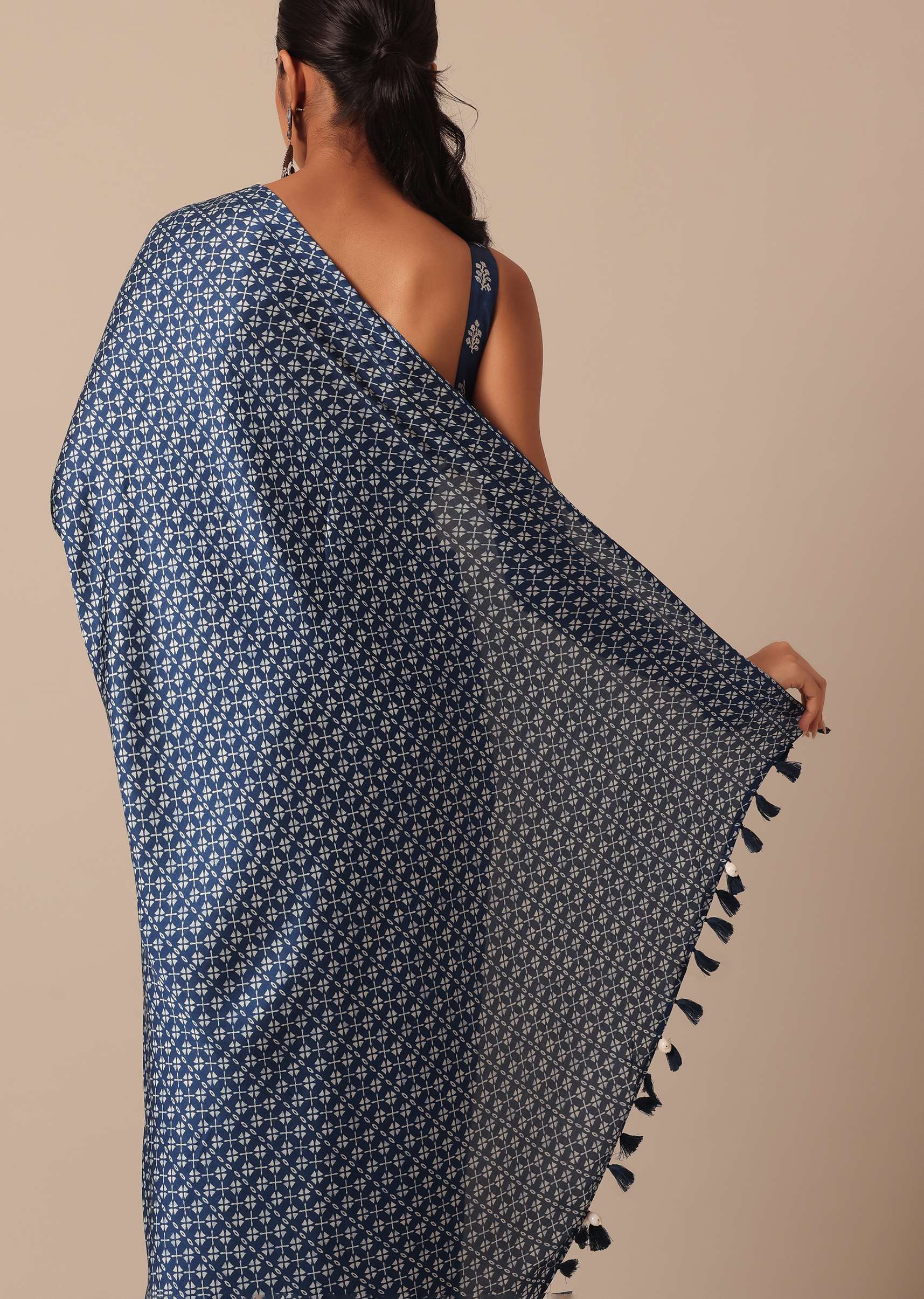 blue_printed_saree_in_satin-sg153392_2_c9399f91-bb6b-464e-83d0-5cfa08792360.jpg