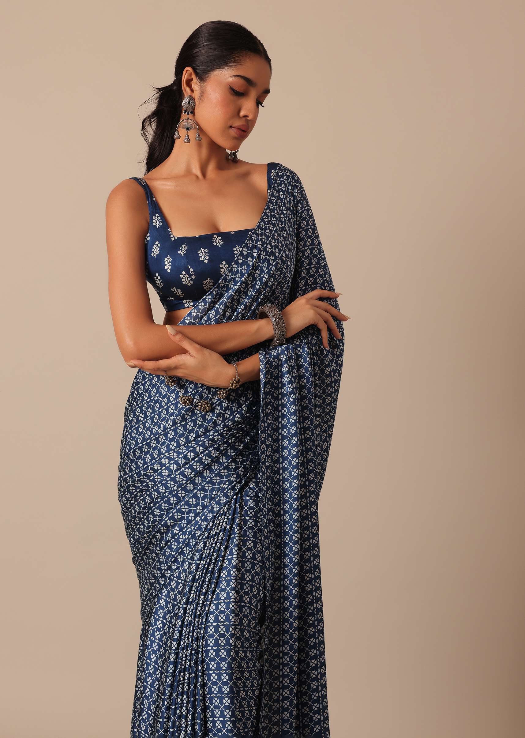 blue_printed_saree_in_satin-sg153392_5_401ff0cc-333c-4721-838c-7ce7d9ea1d93.jpg