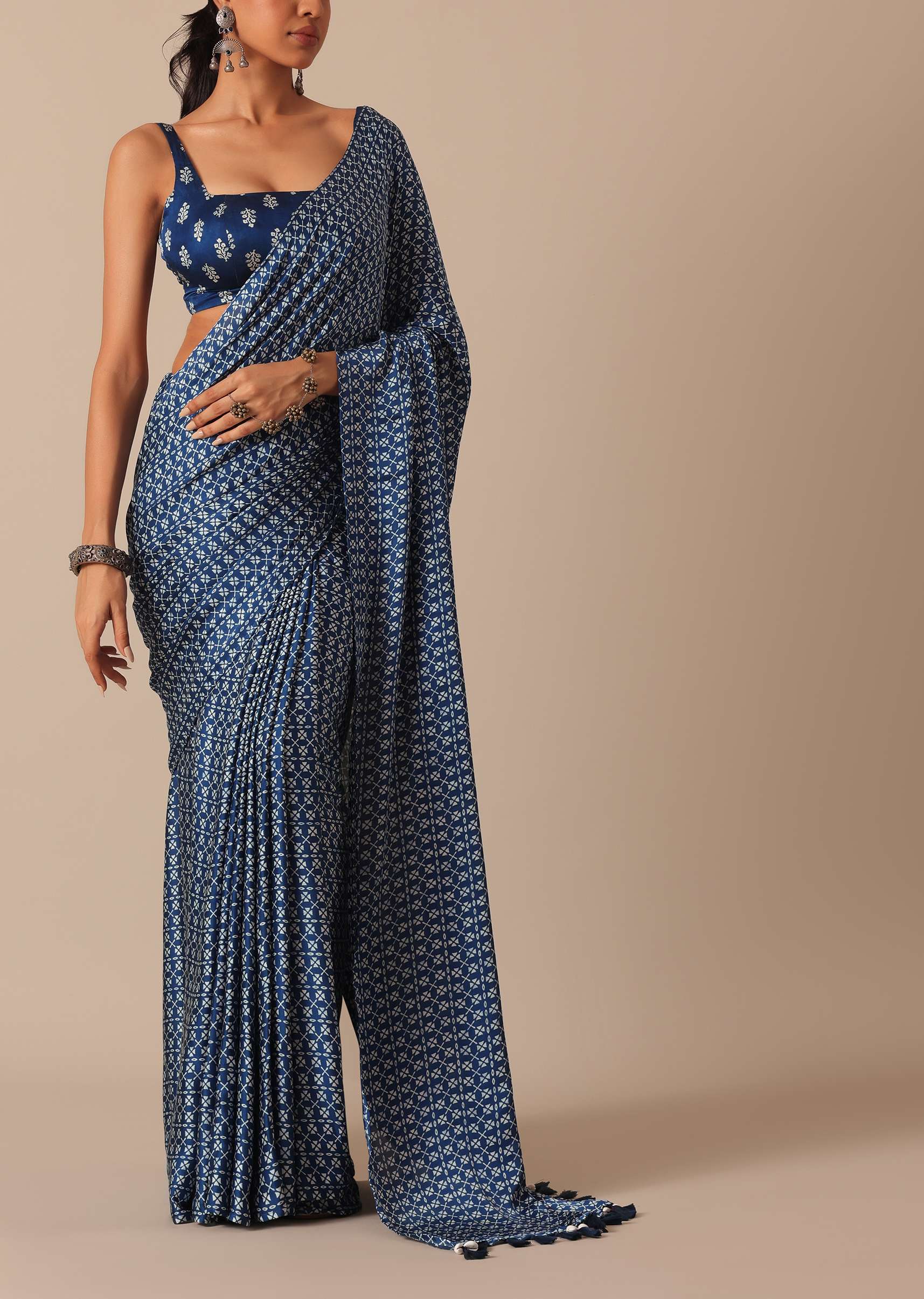blue_printed_saree_in_satin-sg153392_8_d0cd7a44-25b1-4e75-975f-dcfd8fed84a9.jpg