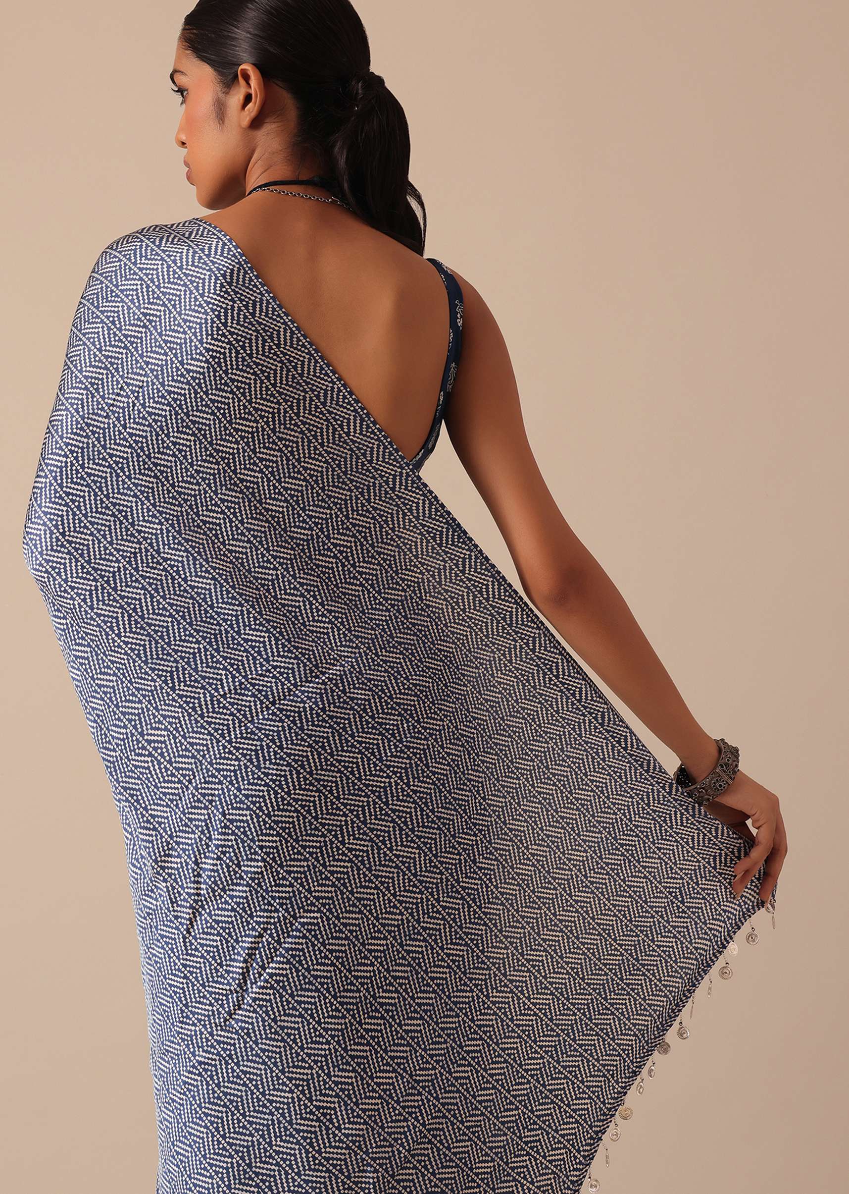 blue_printed_saree_in_satin-sg182603_3_bc41a467-b1f9-4100-9f38-d80e9f016be5.jpg