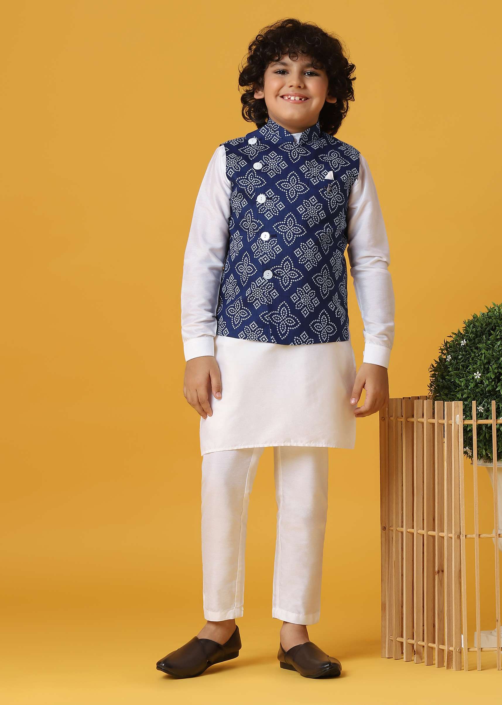blue_silk_printed_jacket_kurta-sg202060_3_46d36244-1a88-4926-be2e-3fa3baf62531.jpg