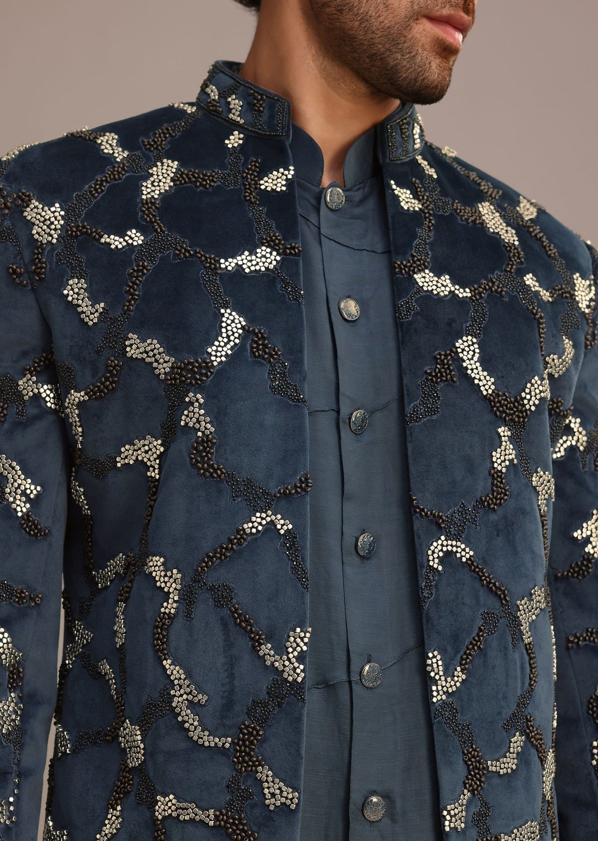 blue_velvet_hand_embroidered_indo_western_set-sg253063_9_15a7a152-3125-4c71-a31c-eb65f7e57711.jpg
