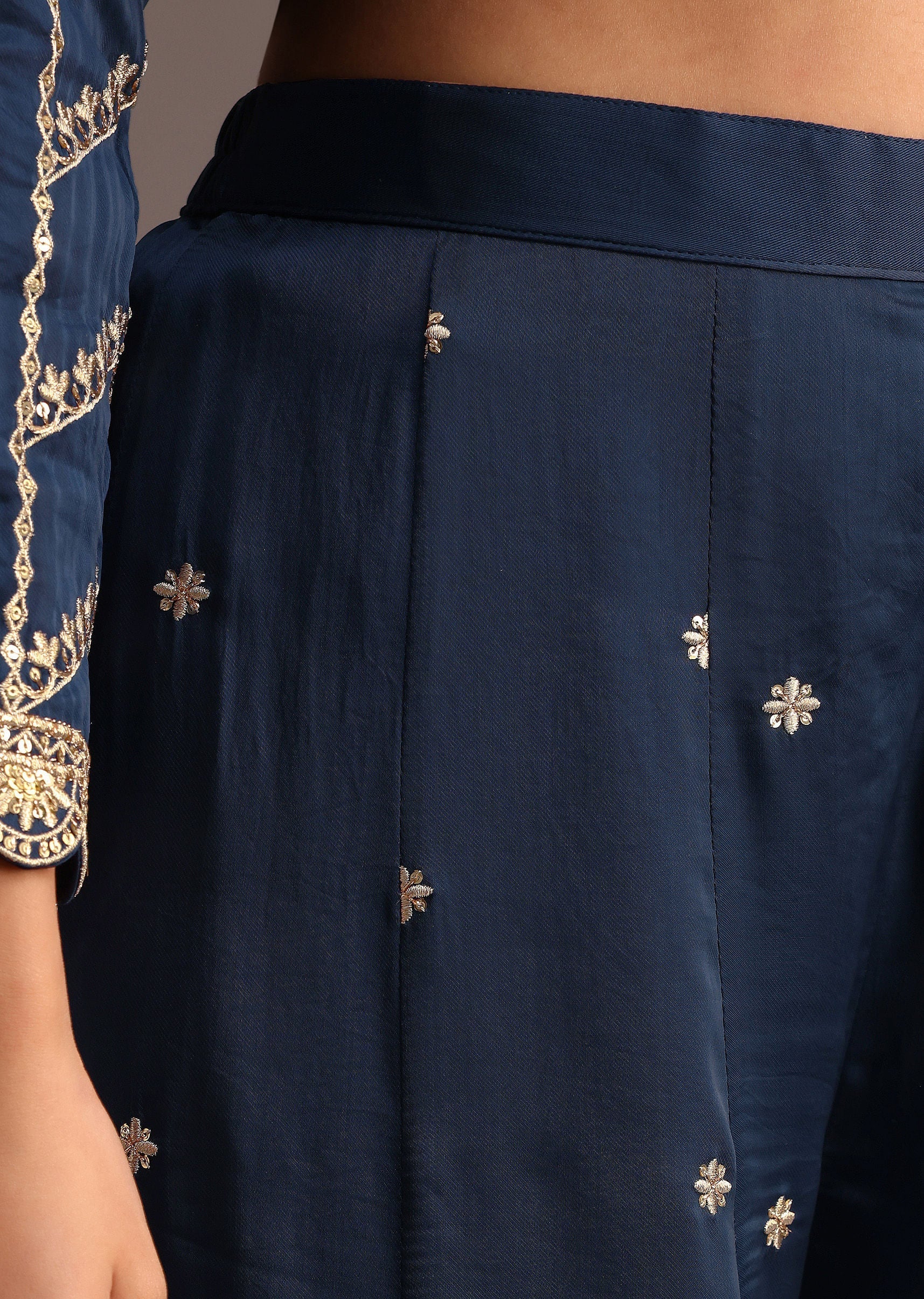 blue_zari_work_palazzo_suit_with_organza_dupatta-sg265012_3_05c788bb-4a2f-4f62-889d-48be1a5b9abb.jpg