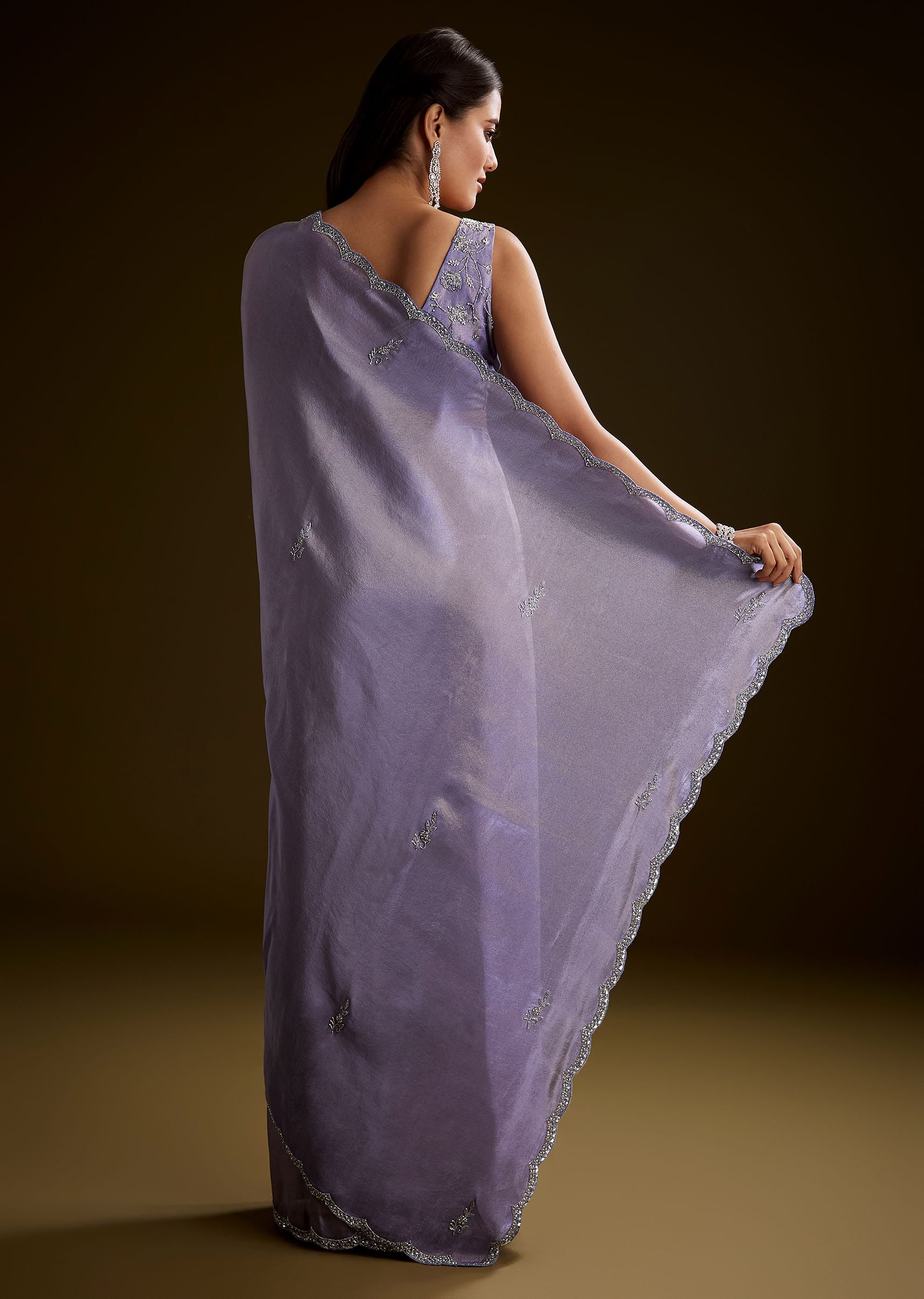 blush-grey-tissue-saree-with-cutdana-and-sequins-embroidery-and-scallop-border-sg285412-6_73742506-2698-4775-9b7b-620a95df7250.jpg