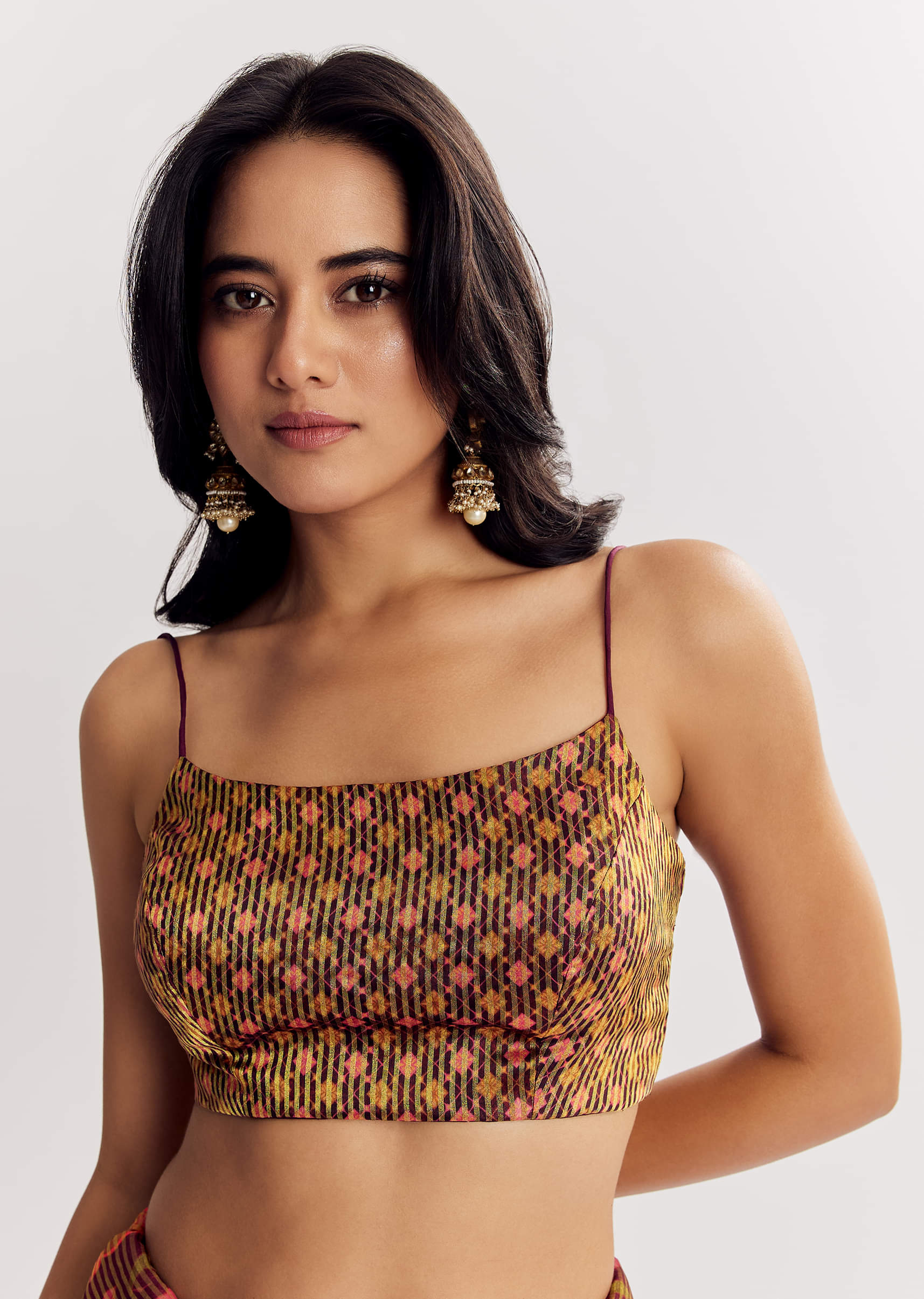 brown-printed-tissue-lurex-saree-with-zari-mirror-and-cutdana-embroidery-sg314477-7_b6e24fc2-6e51-4a7c-871d-737a19f79d39.jpg