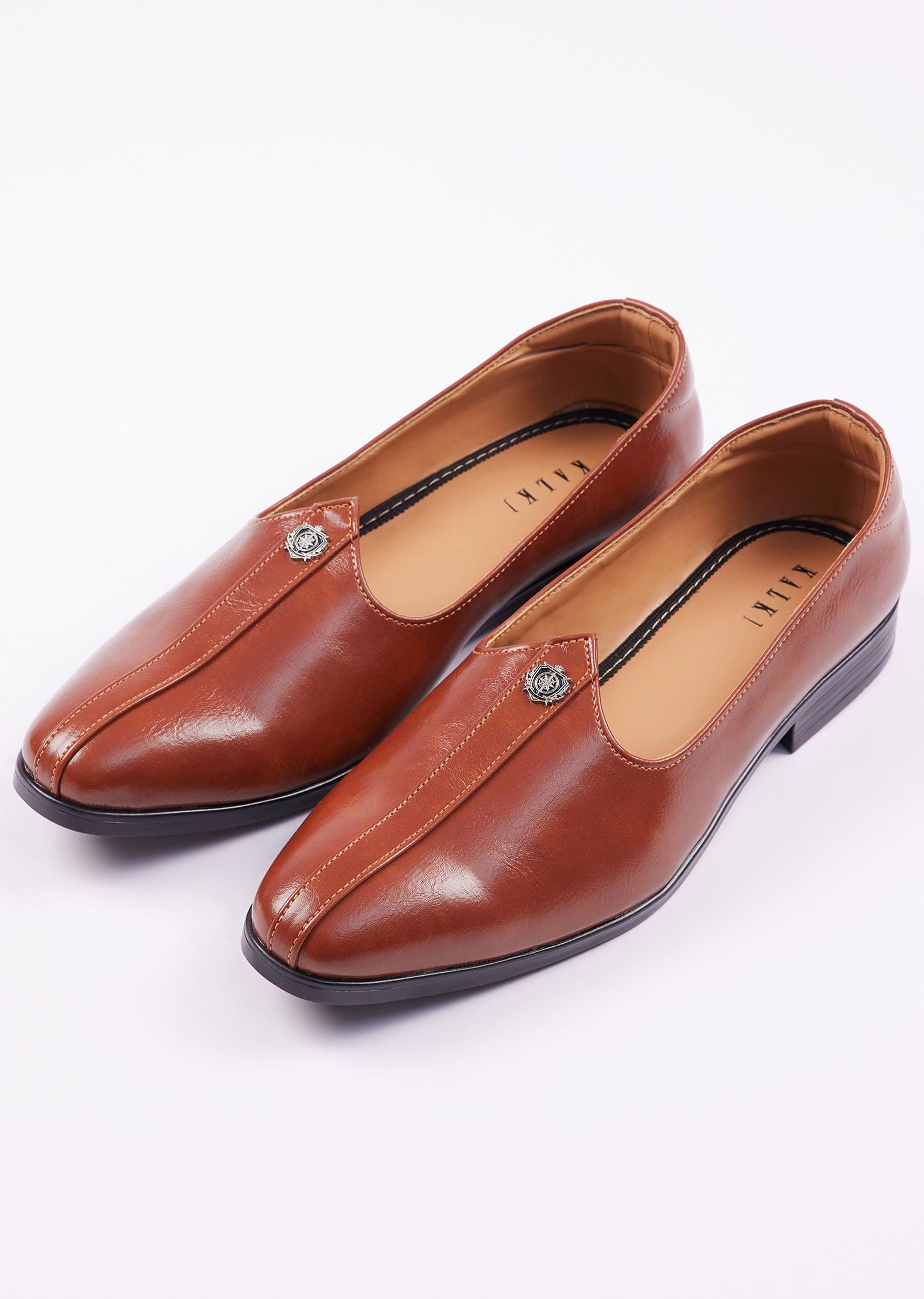 brown_formal_juttis_for_men-sg250373_4_d38f2a2b-e12c-49e0-83ce-01cbc6117133.jpg