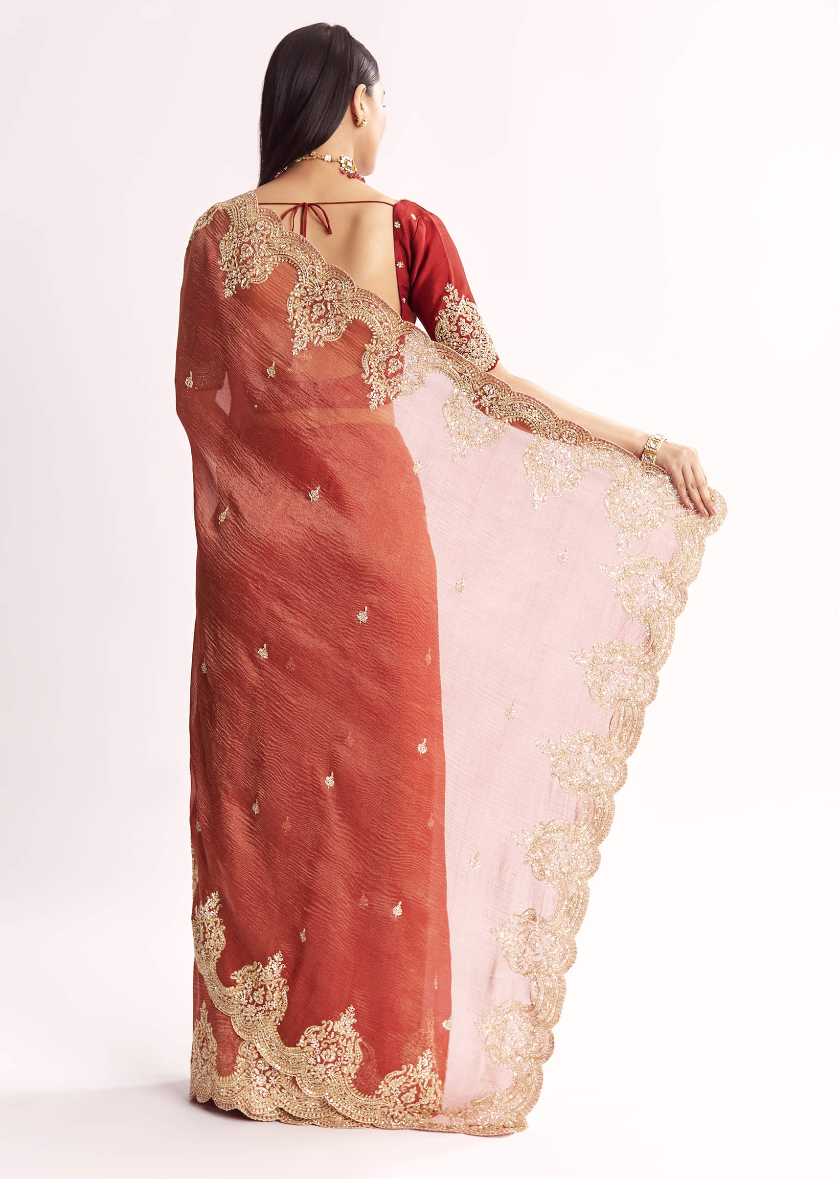 brownish-mauve-crush-tissue-saree-with-heavy-border-and-blouse-sg319792-4_ecbd1e36-0edb-4595-873c-54f98534543f.jpg