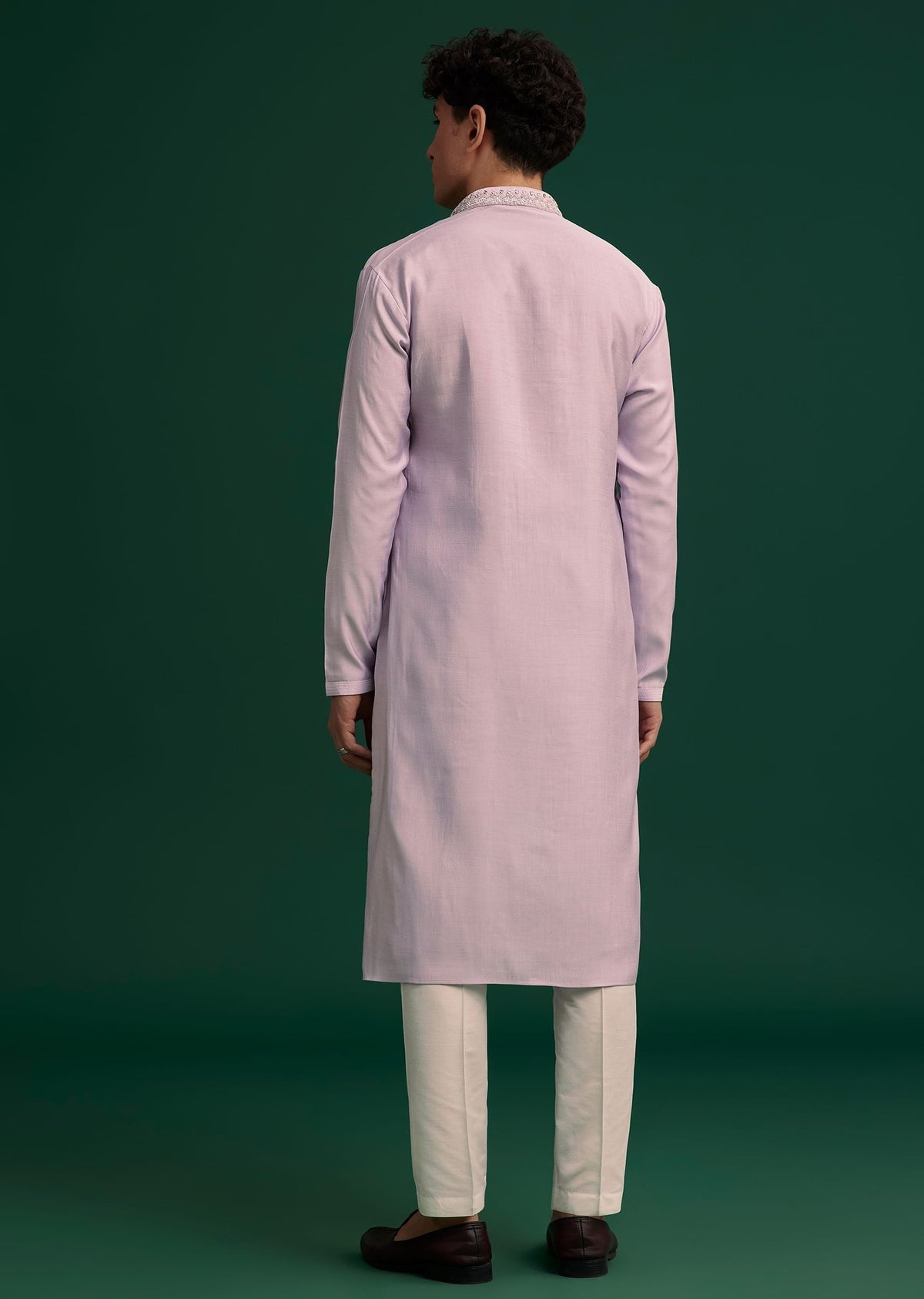 buy-lilac-silk-hand-embroidered-yoke-kurta-set-sg254993-5_097945d7-018d-4627-92e3-6626f8ad28ba.jpg
