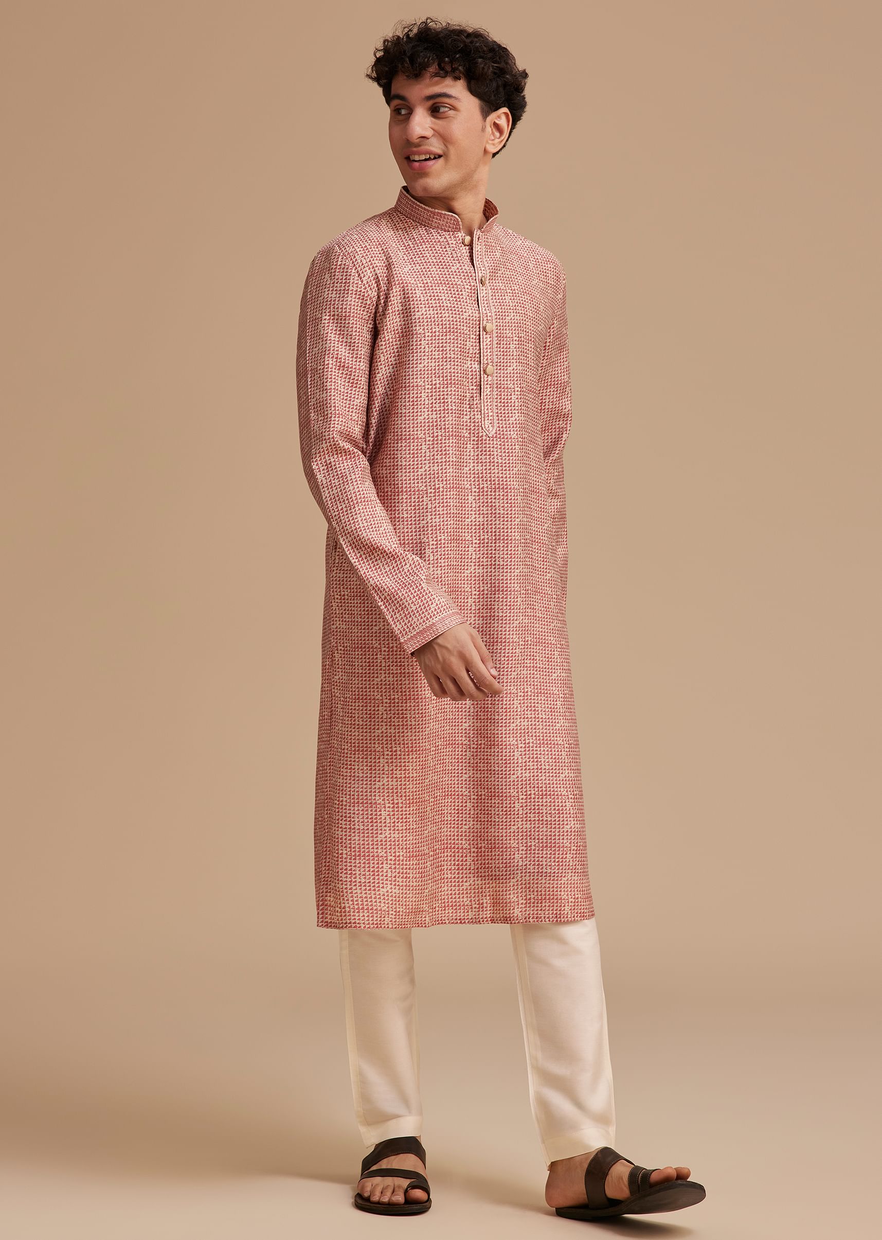 buy-maroon-muslin-abstract-printed-kurta-set-sg304855-4_3387d10b-ca9e-45dc-864b-8bbb0bddf045.jpg