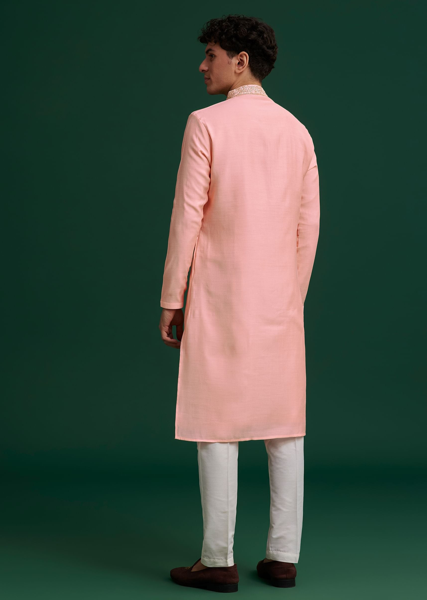 buy-peach-silk-hand-embroidered-yoke-kurta-set-sg255009-5_e4603fd8-3eb0-4599-87b3-78576814141a.jpg