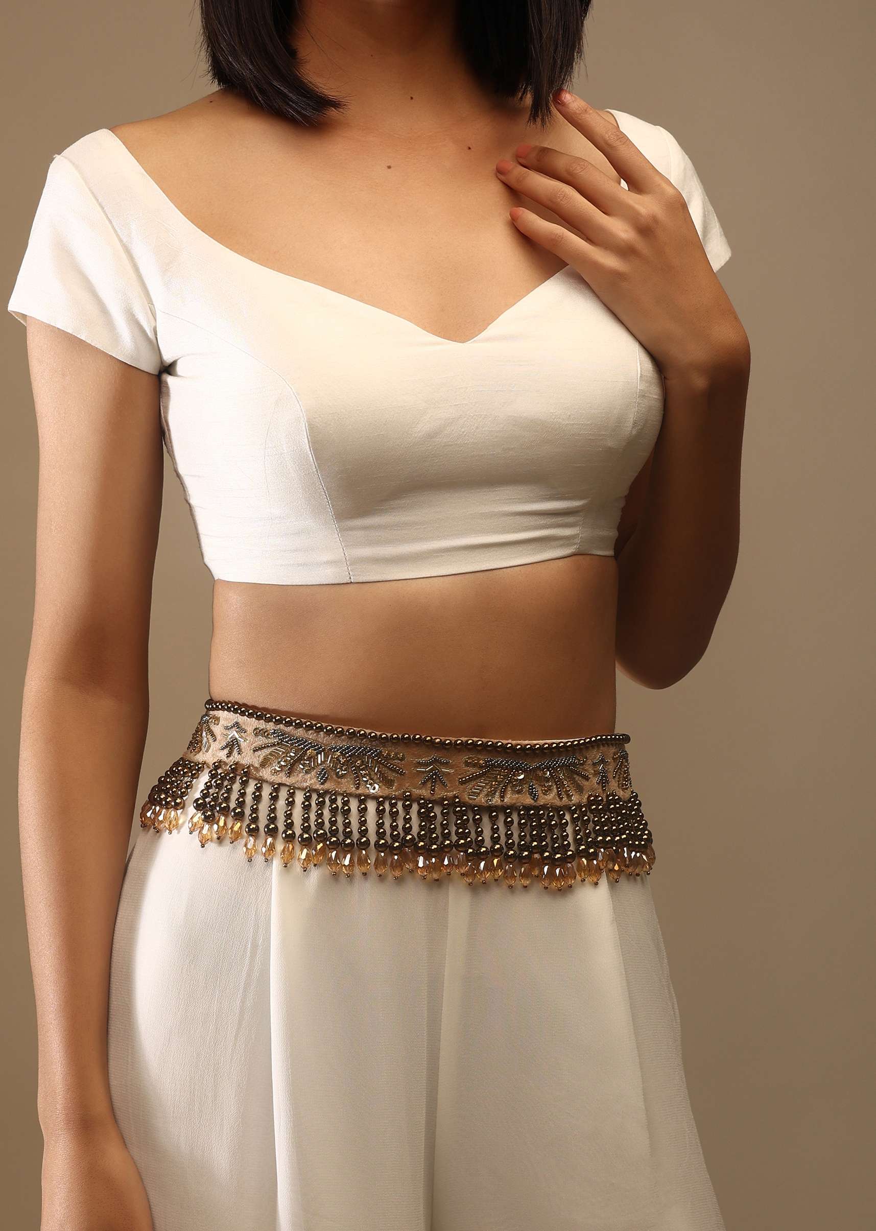 champagne_beige_velvet-m010belty-sg98296_2_2e10b385-f008-478b-b236-a0055c1f25cf.jpg