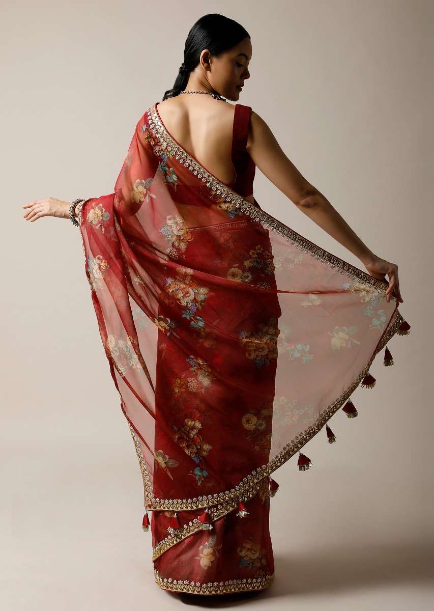 cherry-red-saree-in-organza-with-floral-print-and-gotta-patti-embroidered-border-along-with-unstitched-blouse-online-kalki-fashion-j01933378y-sg54638_7_e0ff8d59-79ce-43b8-b689-0e155d3.jpg
