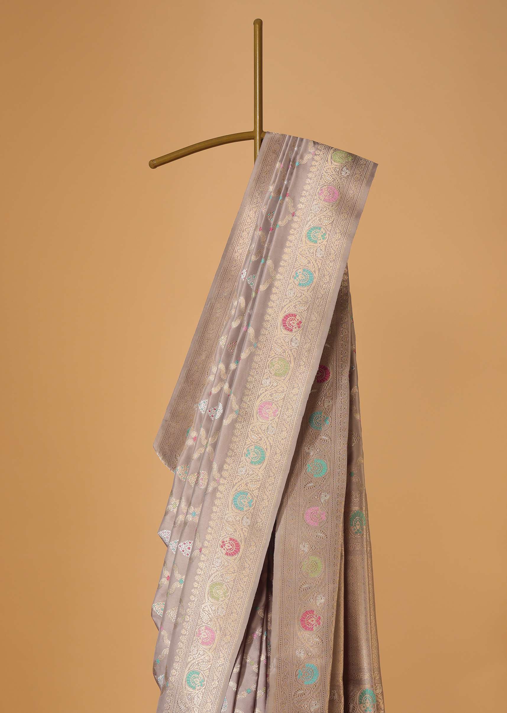 cloud_grey_handloom_banarasi_saree-sg110307_3_b6f0929d-7d2f-41f7-8ab5-5b5713d9ca71.jpg