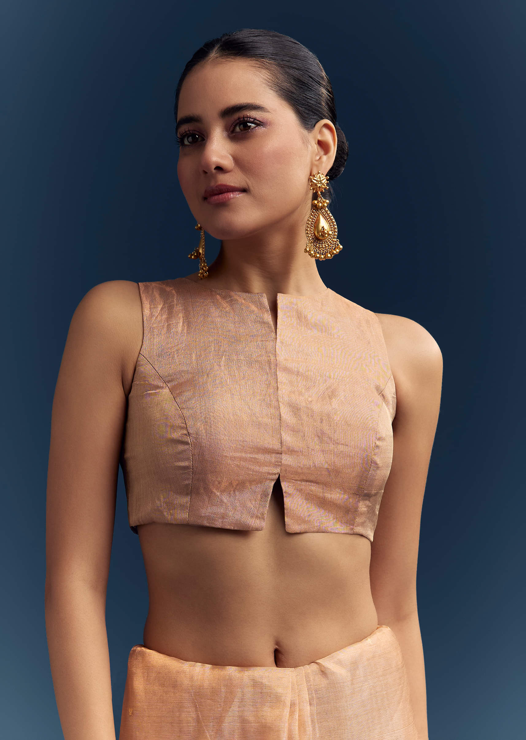 copper_tissue_organza_woven_saree_with_golden_zari-sg346427-9_3.jpg