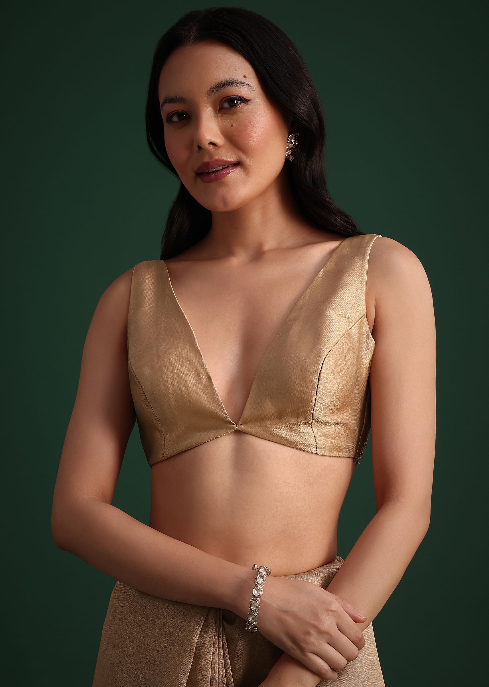 copper_tissue_saree_with_cutdana_and_stone_embroidery-sg264628_1_266f65e0-1679-4e64-b391-f95bc9434d67.jpg