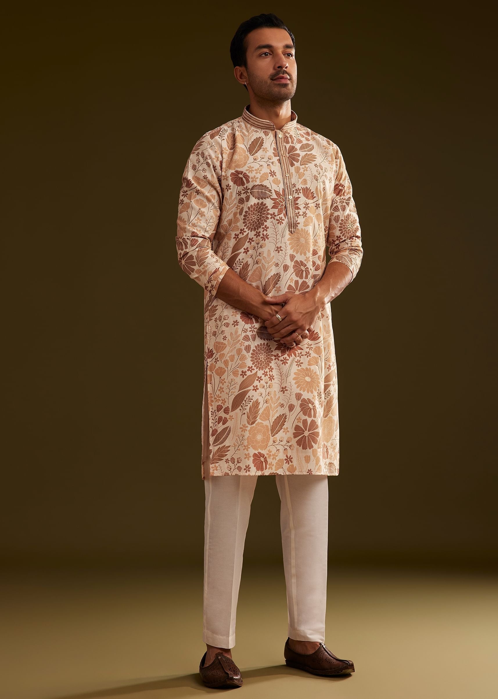 cream-brown-silk-floral-printed-kurta-set-sg306872-4_1_16251a45-6ed8-4ccf-831f-d9f86bdee93d.jpg