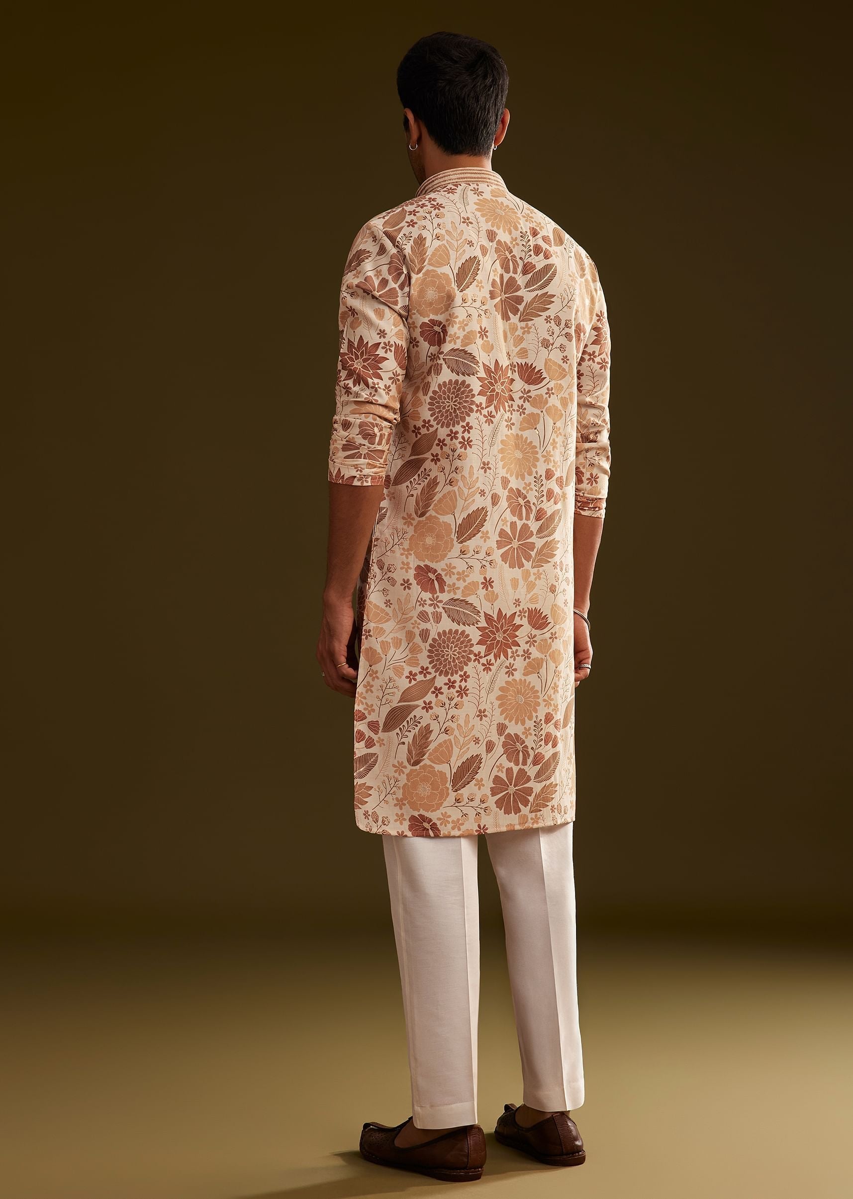 cream-brown-silk-floral-printed-kurta-set-sg306872-5_1_c1f8cbf6-5377-419d-999f-2b89325adbfc.jpg