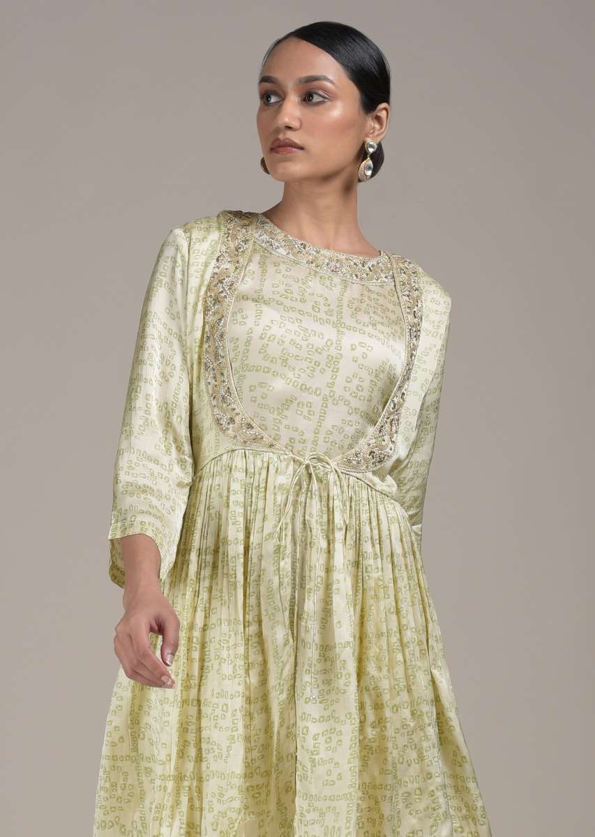 cream-peplum-suit-in-satin-blend-with-bandhani-print-all-over-online-kalki-fashion-d0015050y-sg47255_4_f45fc94e-700e-4cb6-9c01-85ae4c99c120.jpg