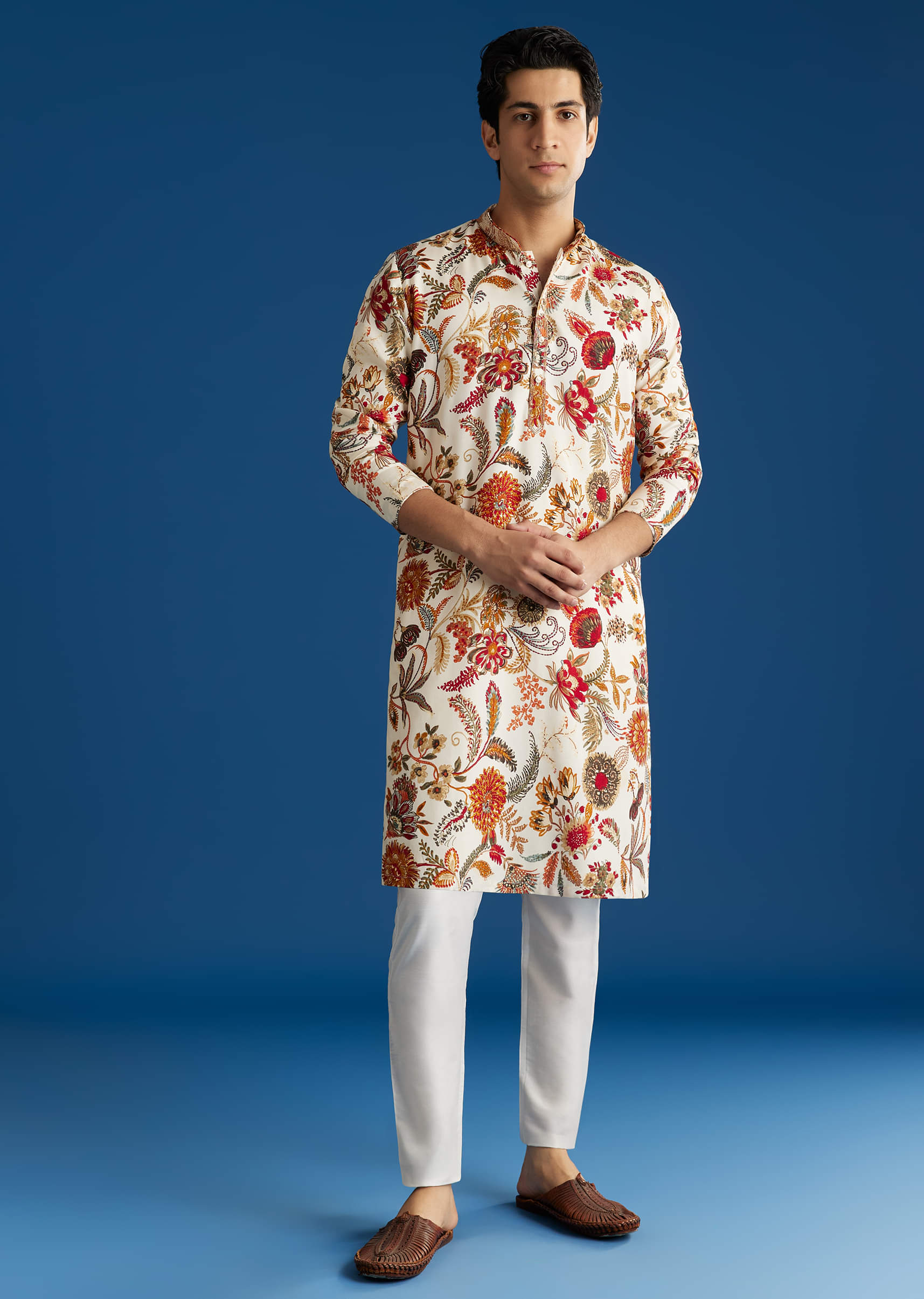 cream-silk-floral-resham-embroidered-kurta-set-sg323928-4_01a17810-59af-4b2f-ae96-eb03bcc9e636.jpg
