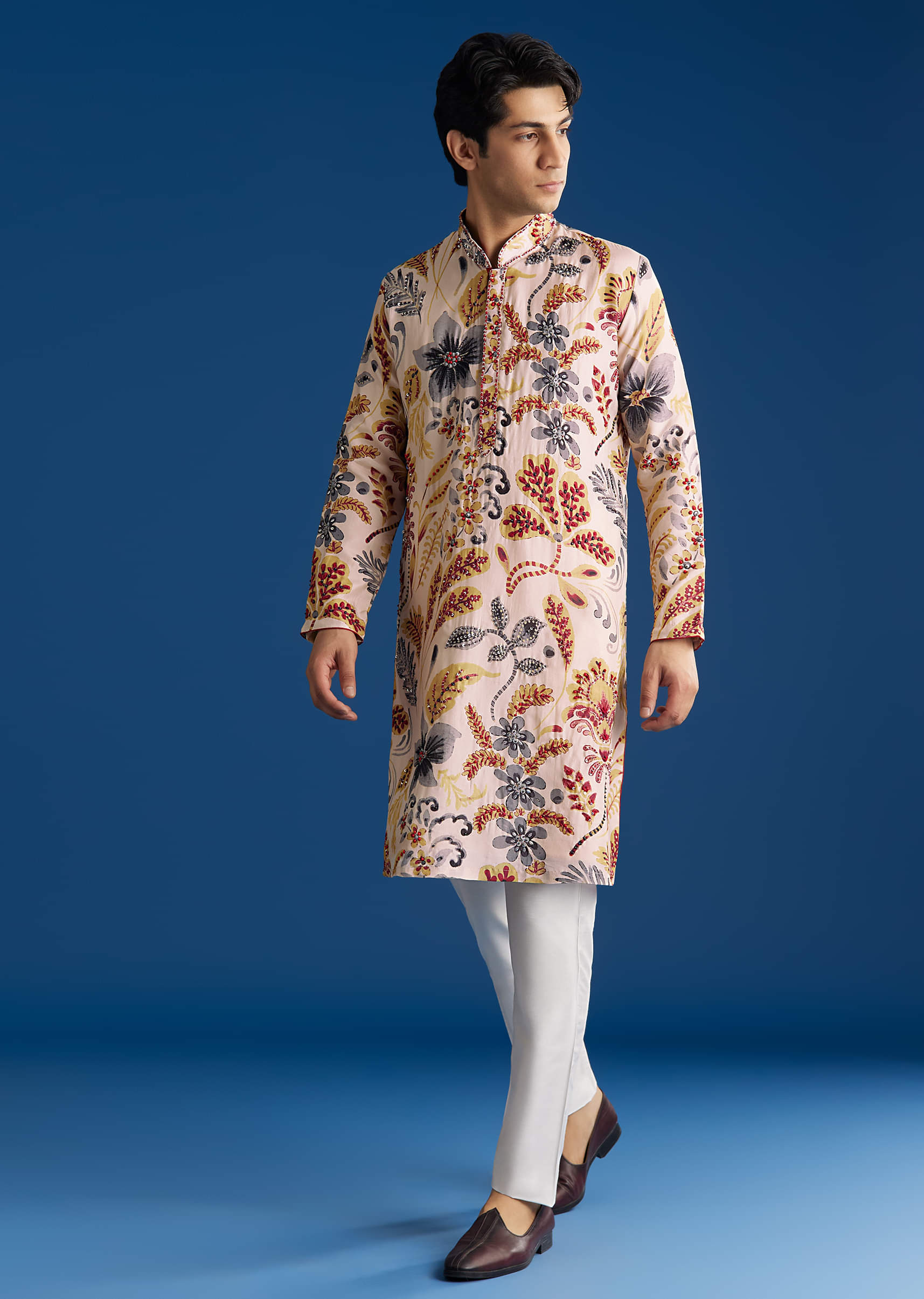 cream-silk-floral-resham-threadwork-kurta-jacket-set-sg323560-4_862118f2-4011-4879-9067-dac848b28412.jpg