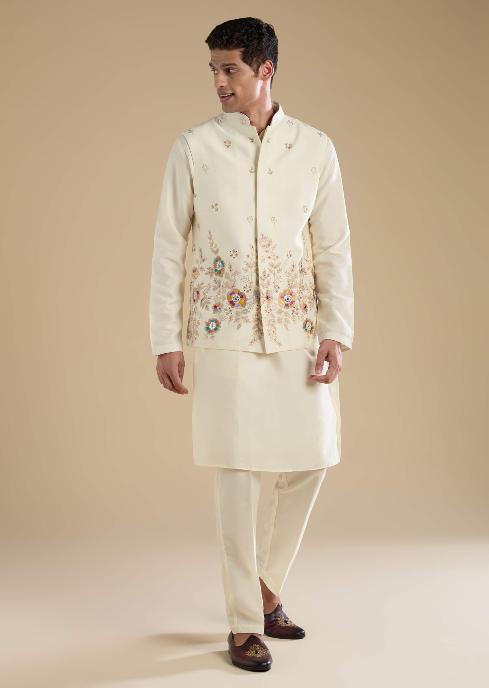 cream-silk-jacket-kurta-set-with-resham-work-sg361875-3.jpg