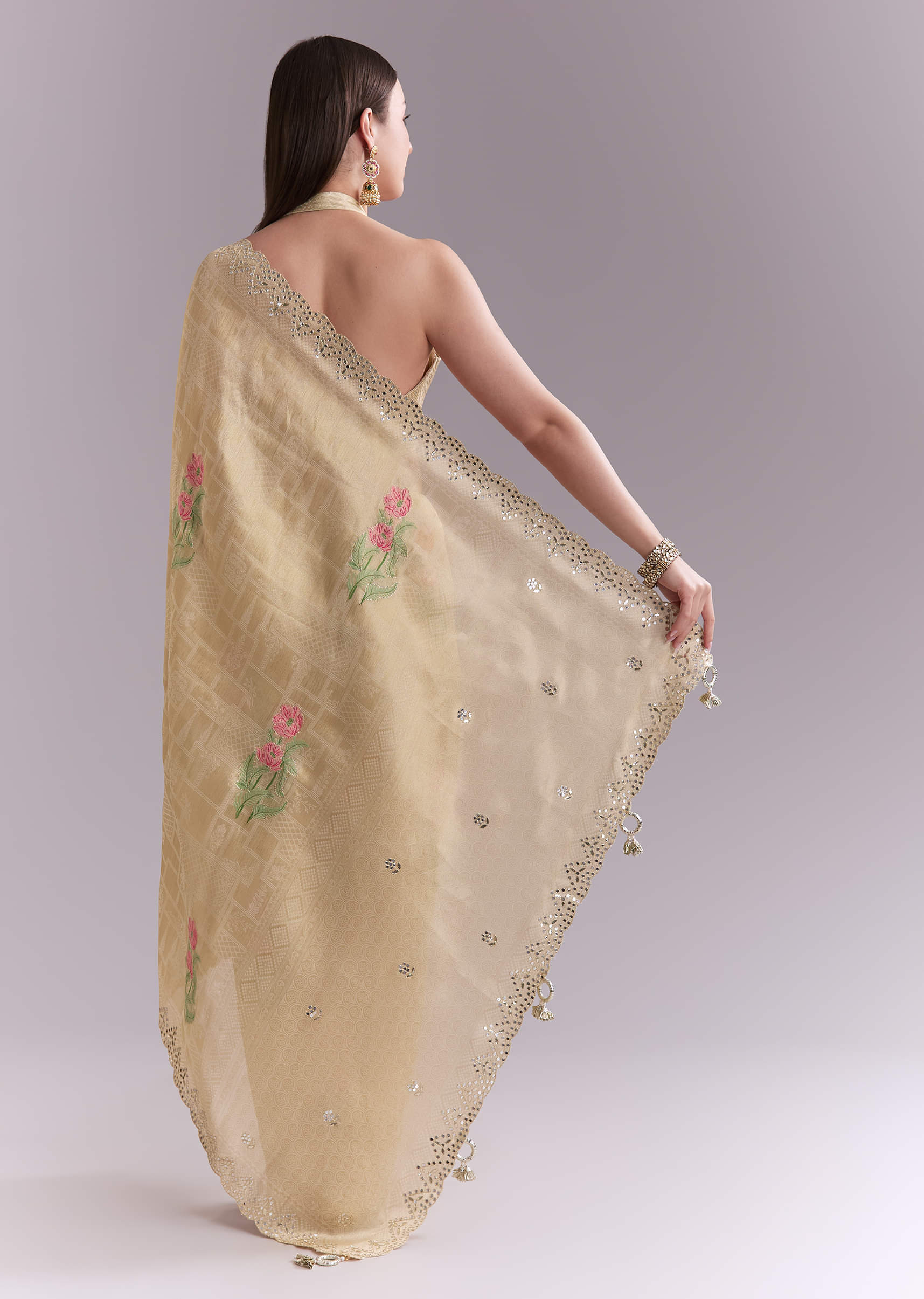 cream-silk-saree-with-floral-motifs-and-gota-work-sg351937-4.jpg