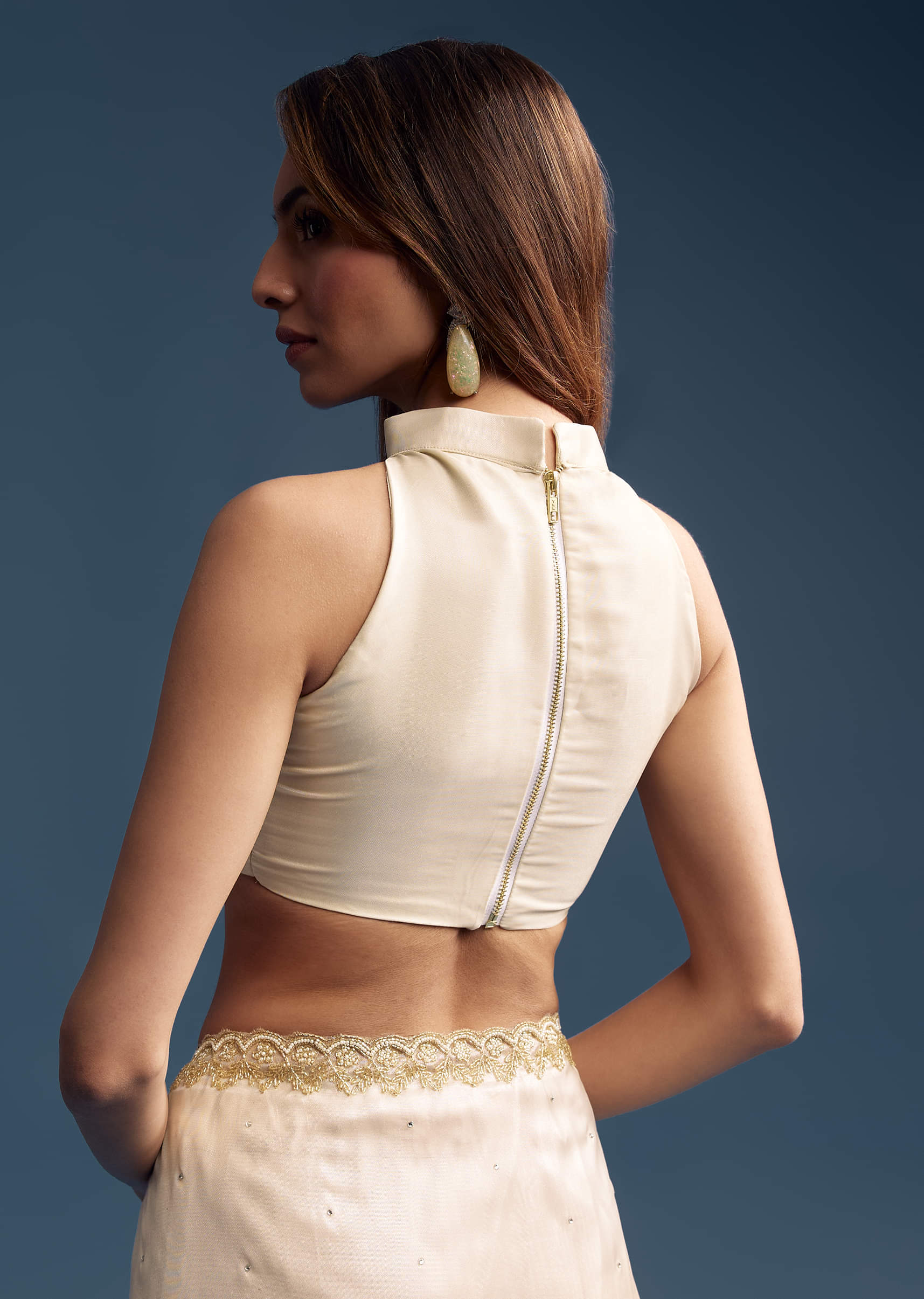 cream-tissue-saree-with-stone-and-beaded-embroidery-sg319455-8.jpg