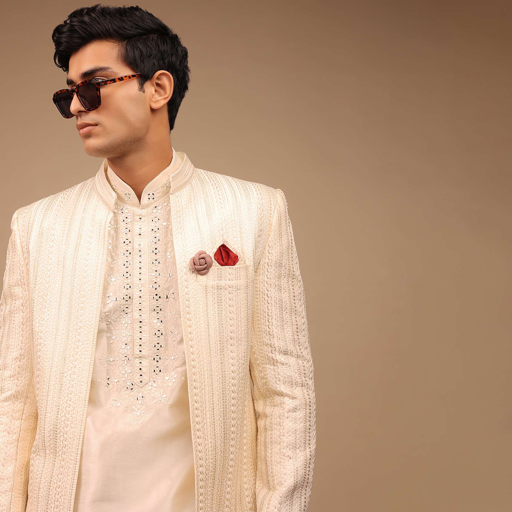 cream_sherwani_with_detailed_resham-sg106900_3_d3f851c7-d6ad-4bb5-9e06-4e0cb62b5ba4.jpg