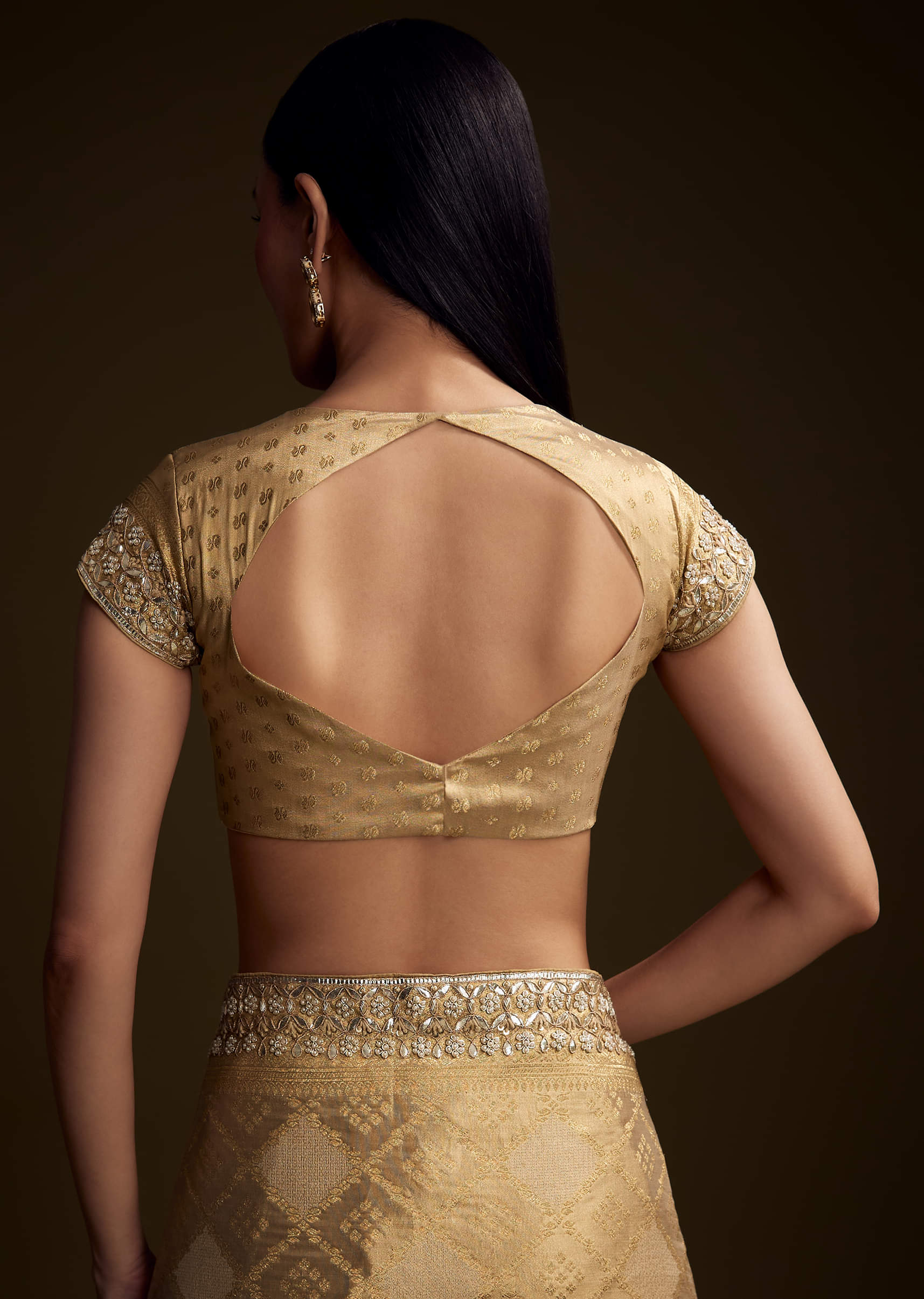 cream_tissue_brocade_saree_with_gotapatti_and_moti-sg316233-9_2.jpg