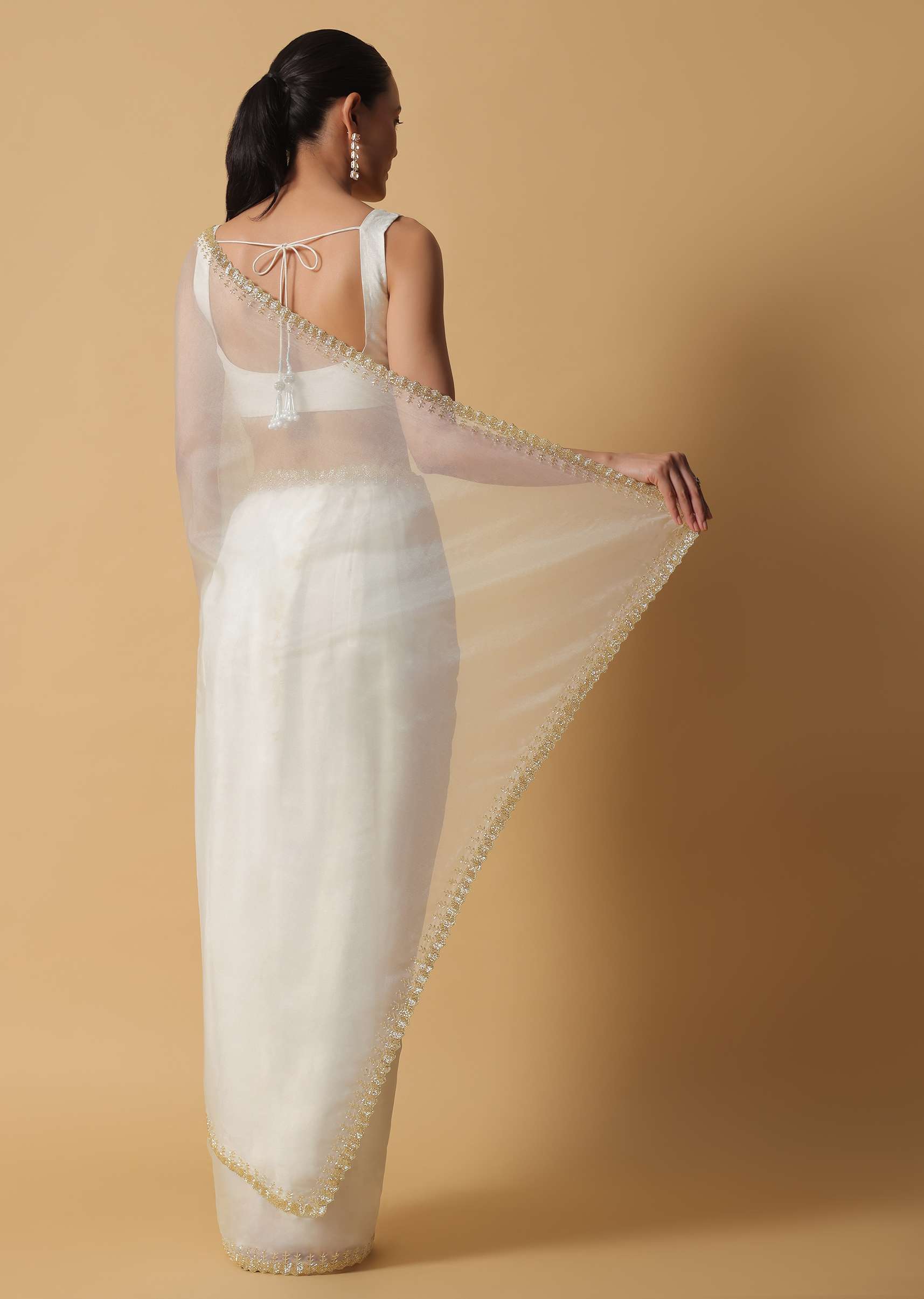 daisy_white_organza_saree_in_with_cut_dana-sg113729_18_9d45c940-4751-4067-8919-720414a83067.jpg