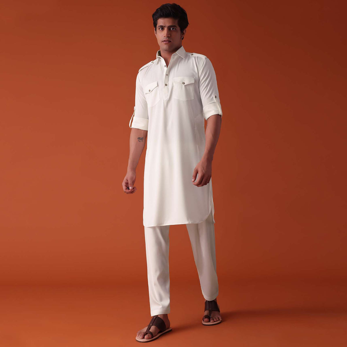 daisy_white_pathani_kurta_set_in_terry-sg140879_4_bfbd81e2-33f4-43e7-984e-0c5a965ca663.jpg