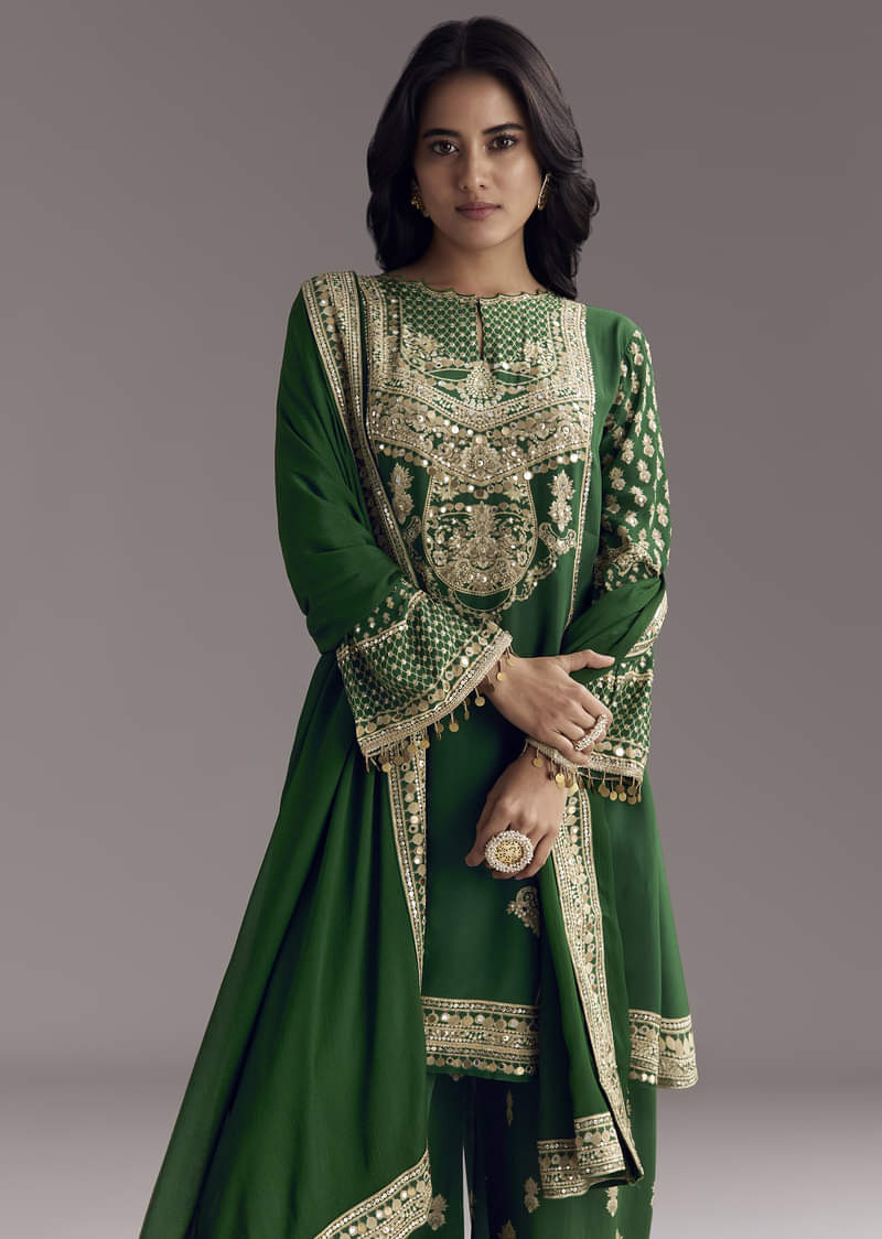 dark-green-printed-crepe-palazzo-set-with-keyhole-neckline-sg325404-4_64699399-f4e7-46de-b411-40707ae13d71.jpg