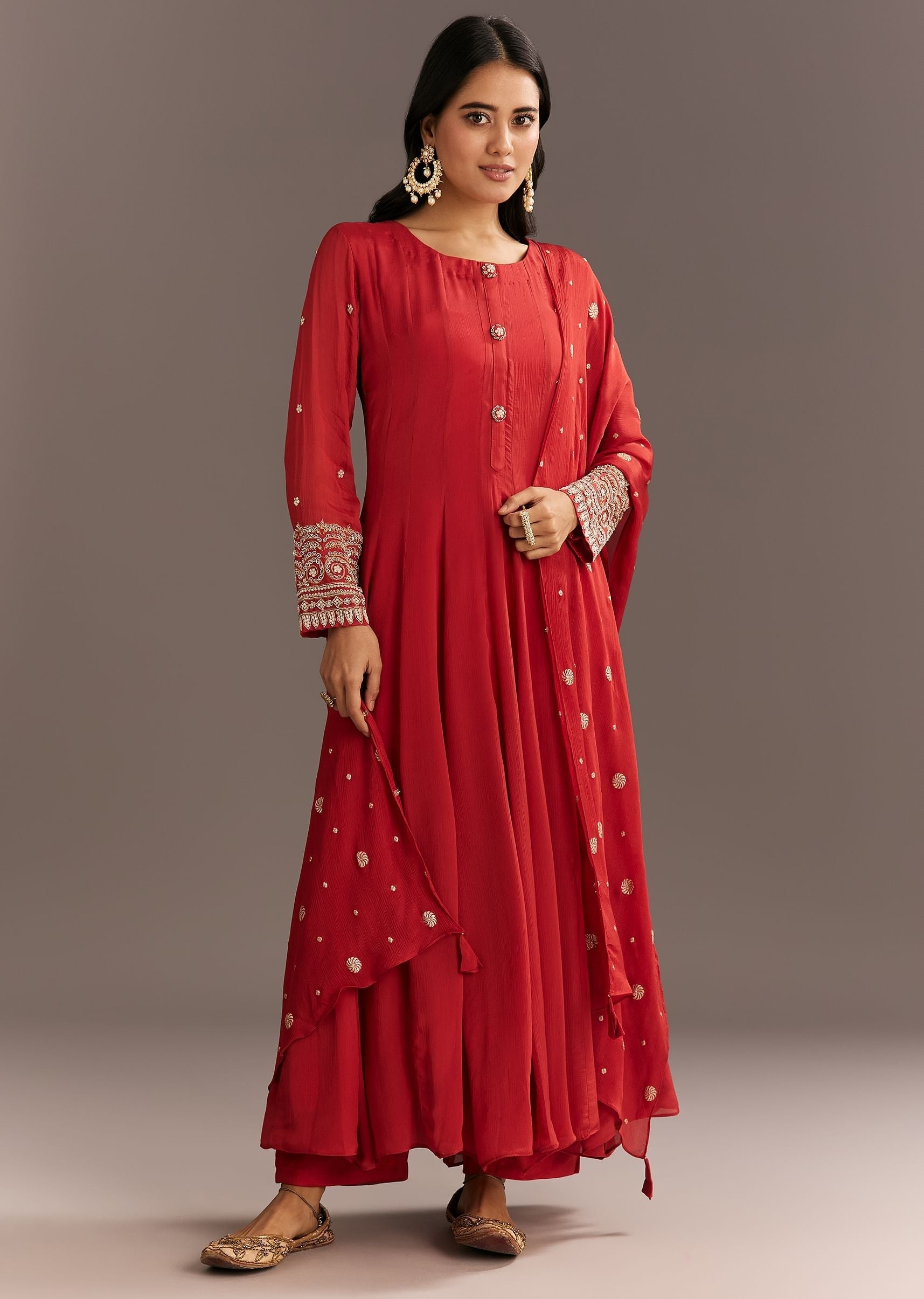 deep-orange-chinon-kurta-with-zardosi-sleeves-and-butti-dupatta-sg312083-4_88129567-91fe-4456-baf0-daef7f9c44e3.jpg
