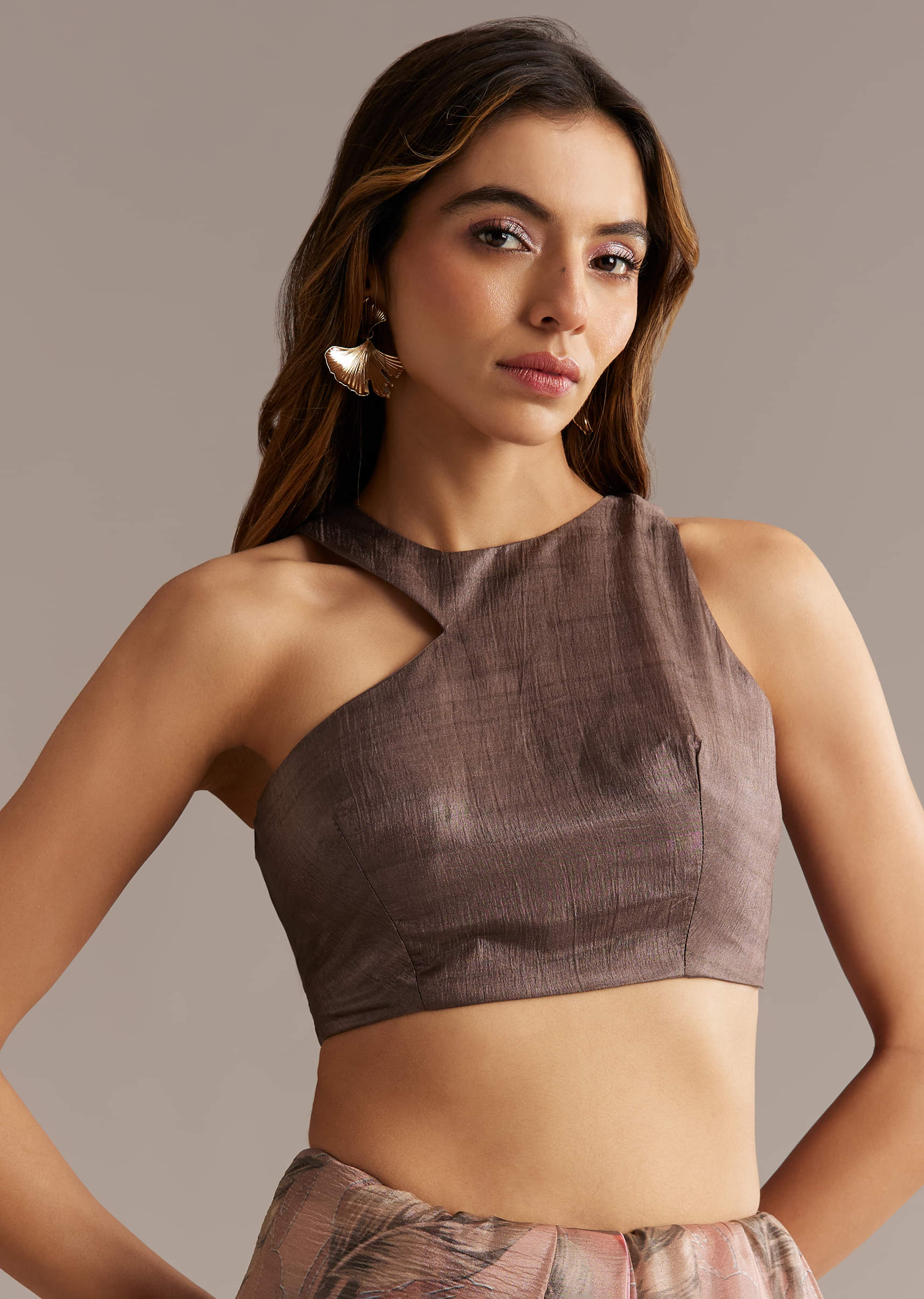 dusky-peach-crush-tissue-saree-with-floral-print-and-zari-embroidery-sg319439-7.jpg