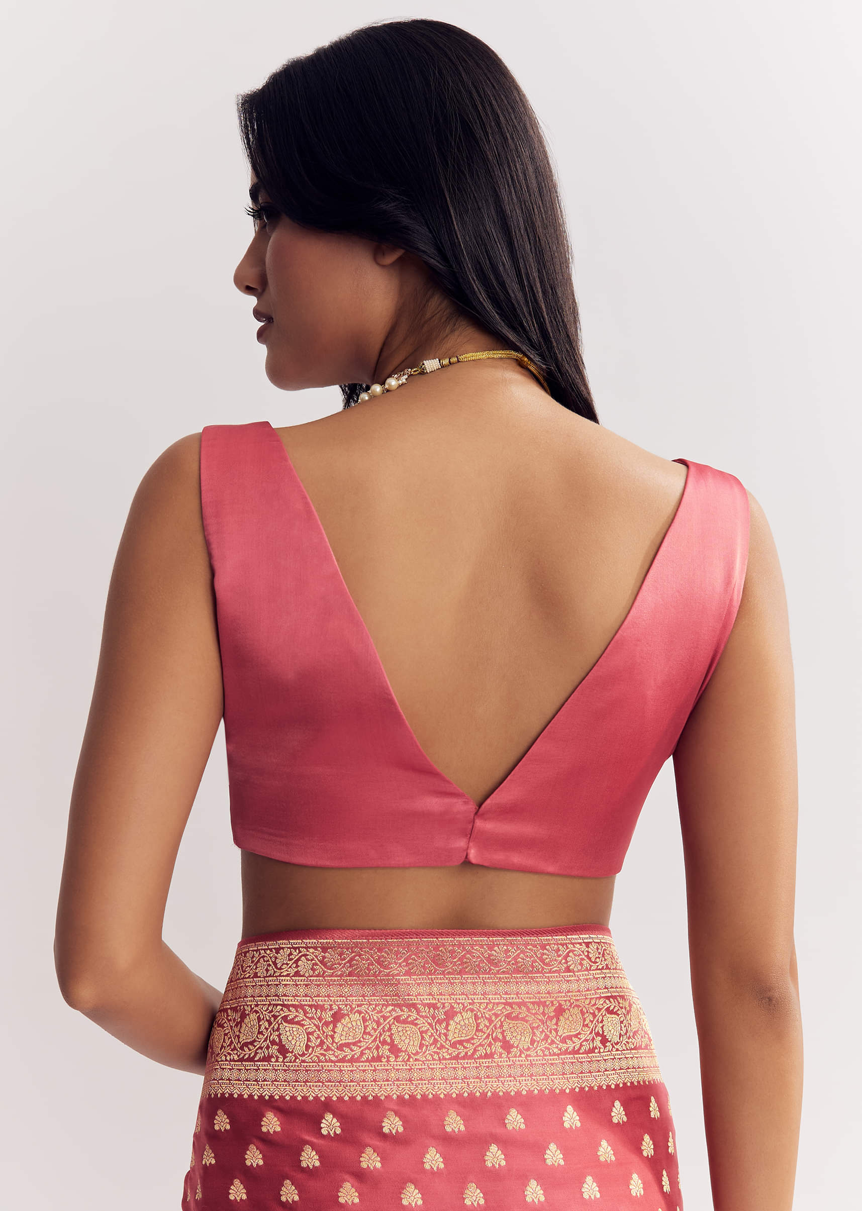 dusky-pink-silk-saree-with-butti-and-woven-border-sg309852-8_a1c67875-bcef-4a40-a849-03841757b5b2.jpg